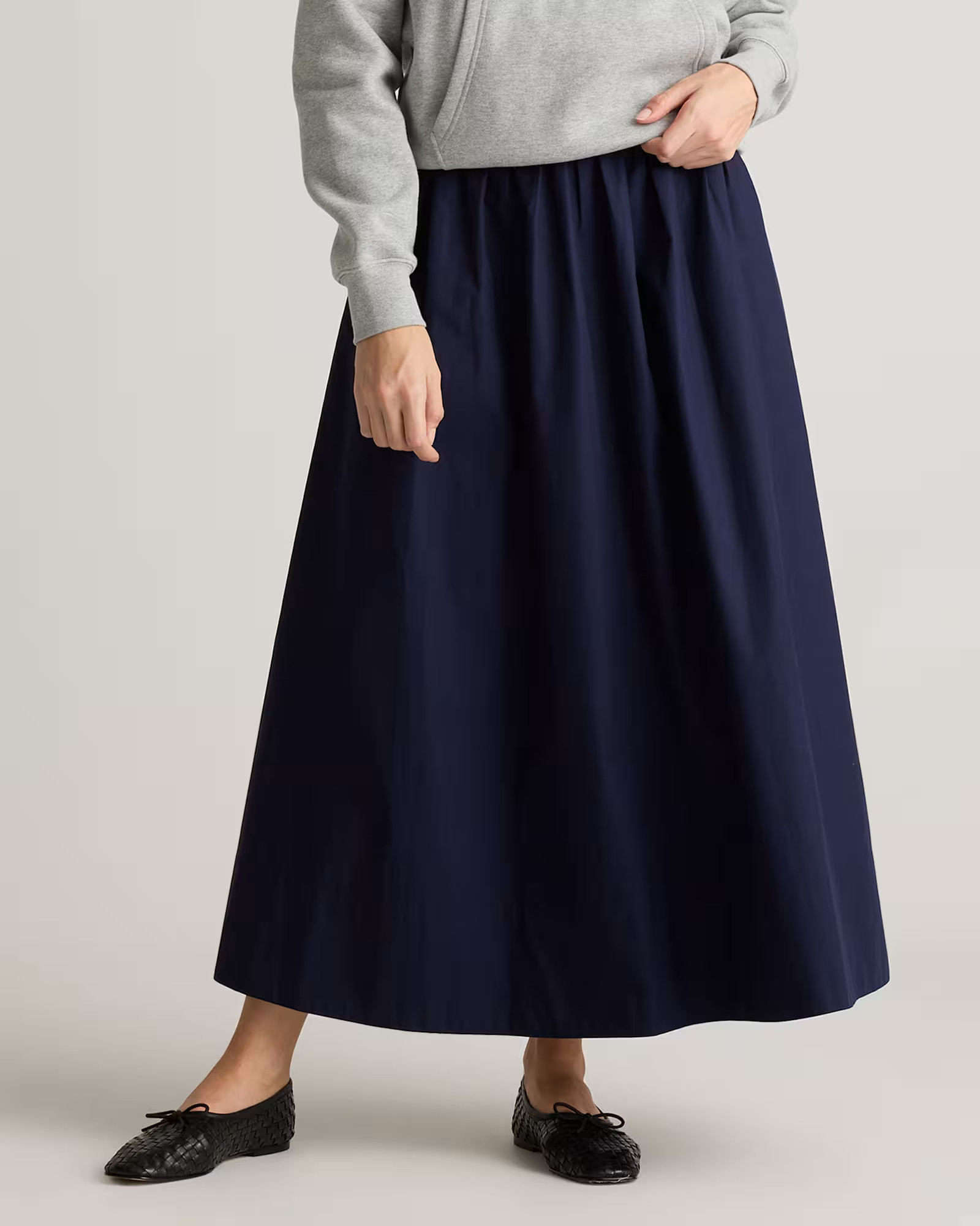 100% Organic Cotton Poplin A-line Maxi Skirt in Navy | Quince