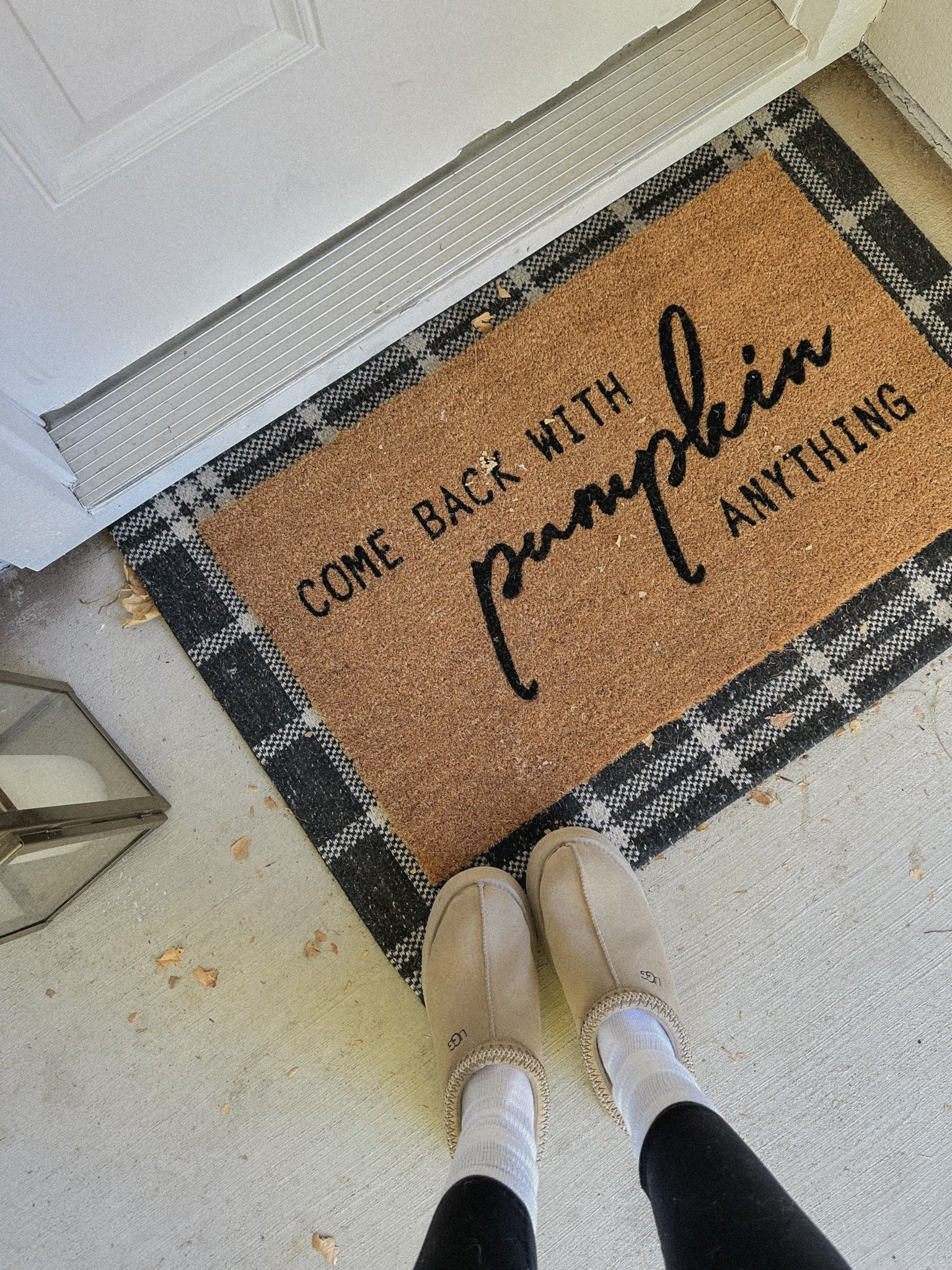 Love my cute fall doormat 🤍✨

#LTKHoliday #LTKhome #LTKSeasonal