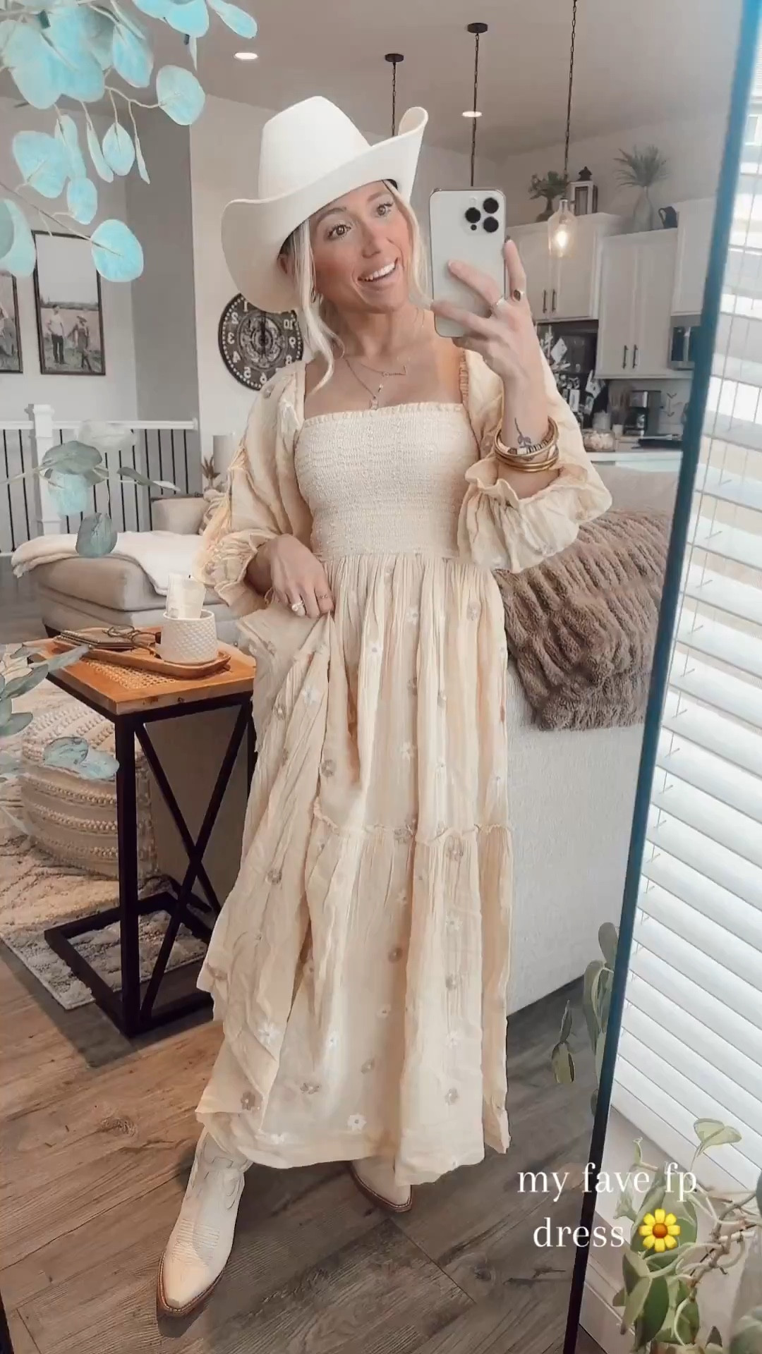 repost - of a best seller dress | linking it for yall again! 

Linking some dupes to one of my fave dresses! She is bump friendly!!! 

Makes a great maternity photoshoot dress, family photos dress, etc. 
she is a nursing friendly dress | I don’t even wear a bra with it!!
I’ve linking my exact one from free people along with dupes to 4-5 different places! I have a code with pink blush “kerstyn25” for 25% off anything!:) 

Follow my shop @kerstynweatherman on the @shop.LTK app to shop this post and get my exclusive app-only content!

#liketkit #LTKBaby #LTKBump #LTKU
@shop.ltk
https://liketk.it/53njp

#LTKBump #LTKBaby #LTKPetite