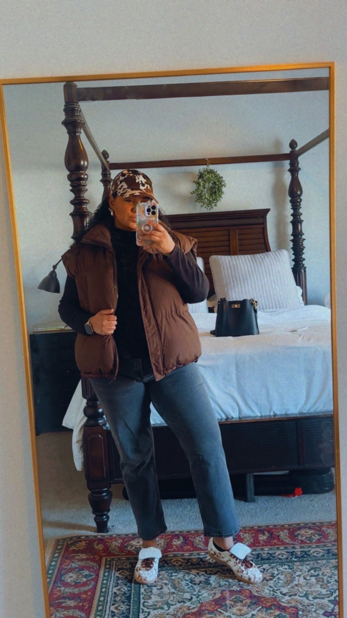 #samba #adidas #adidasamba #cowprint #baseballcap 

#LTKootd #LTKHoliday #LTKGiftGuide