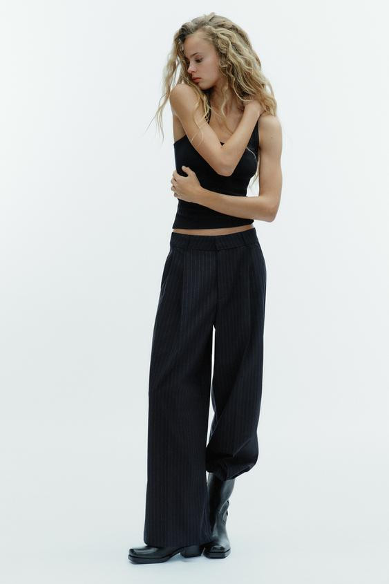 PINSTRIPED TROUSERS WITH DARTS AND POCKET FLAPS | Zara UK