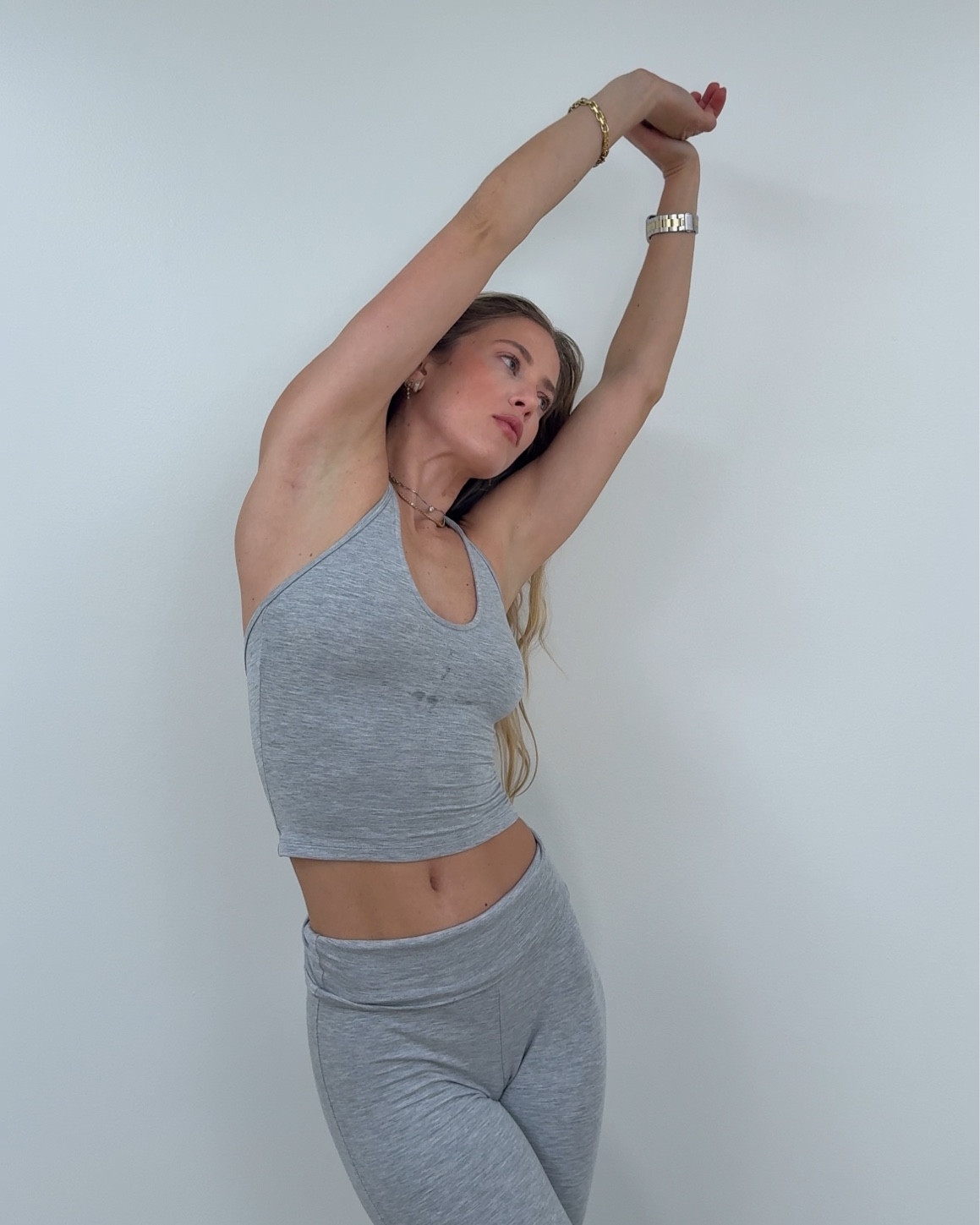 This workout got me 💦 No equipment Pilates workout fit 🩶

#LTKSeasonal #LTKActive #LTKStyleTip