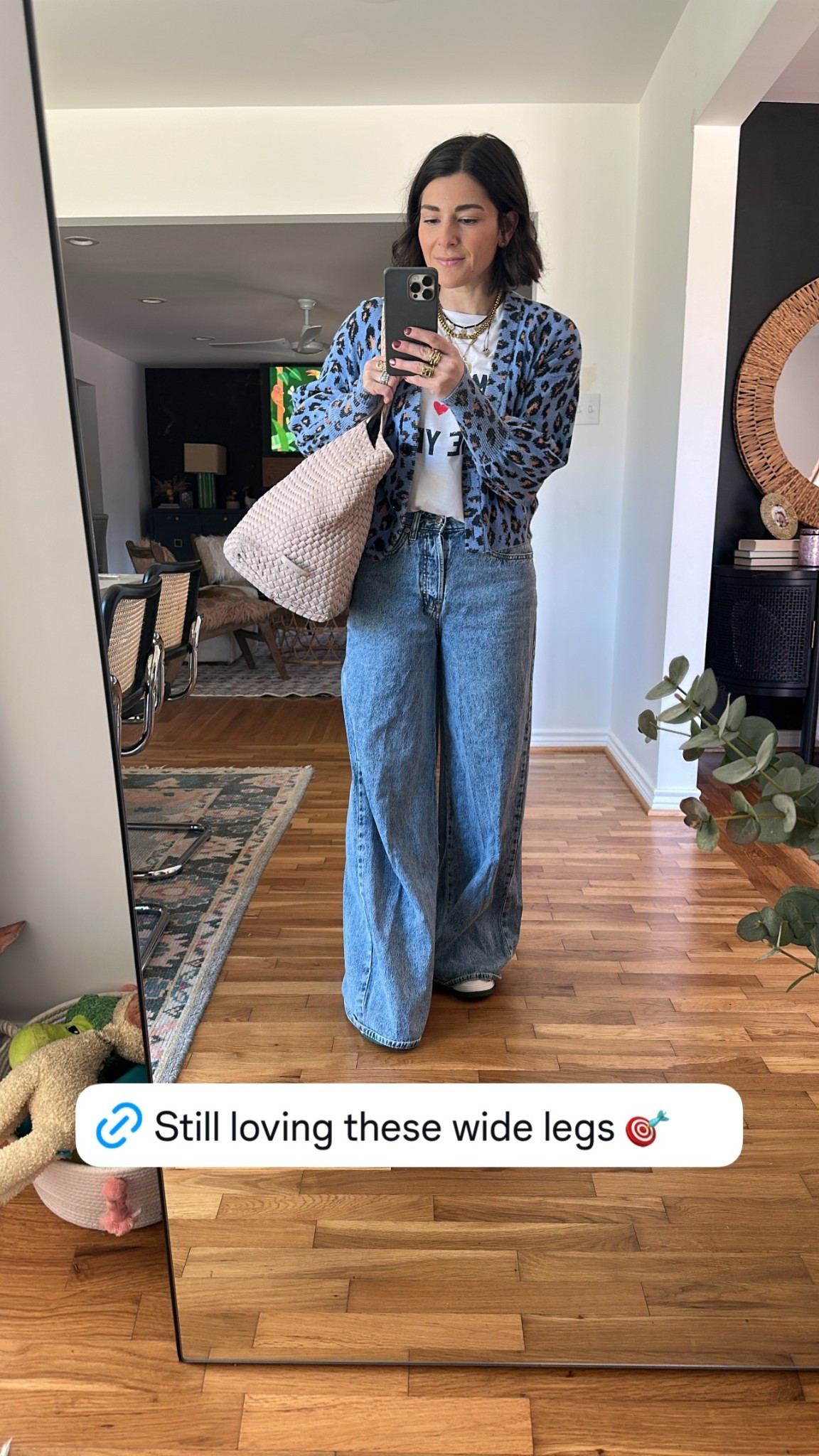 Still loving these wide legs jeans from Target 🎯 

For my short girlies, if the bottom of your denim just barely grazes the floor, it will always give you some added ‘height’ 🤍 

#LTKStyleTip #LTKTravel #LTKFindsUnder50