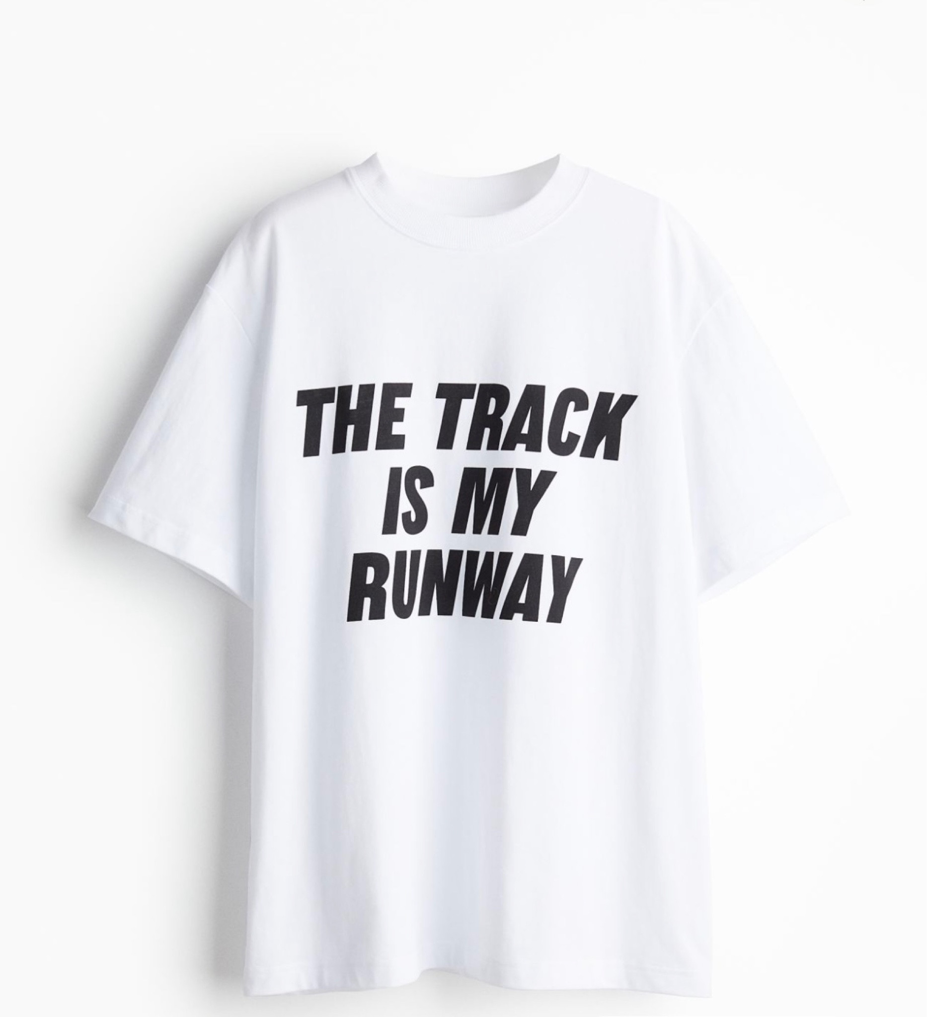 H&M tee
Graphic tee
Runners tee 

#LTKActive #LTKsalealert