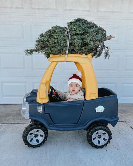 Christmas tree truck 🛻🎄

#LTKHoliday #LTKSeasonal #LTKkids