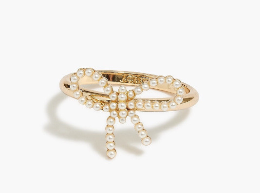 ON SALE - I love the dainty style of this bow.  This would make a great gift for her, too. 


#bow #bowring #giftforher #valentinesgiftb#jcrew #jcrewfactory #jcrewsale 




#LTKSaleAlert #LTKValentine