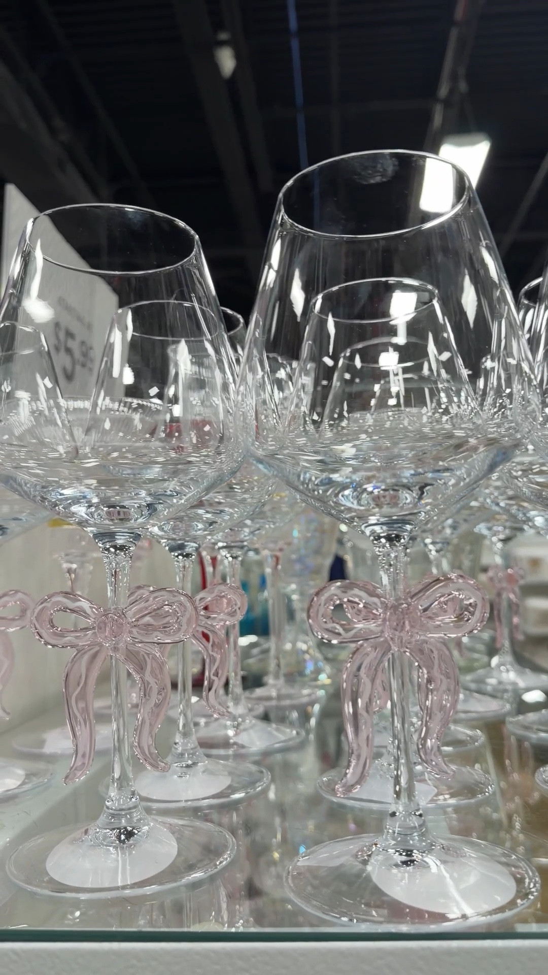 The most gorgeous bow glasses 

#LTKHome #LTKValentine #LTKSaleAlert