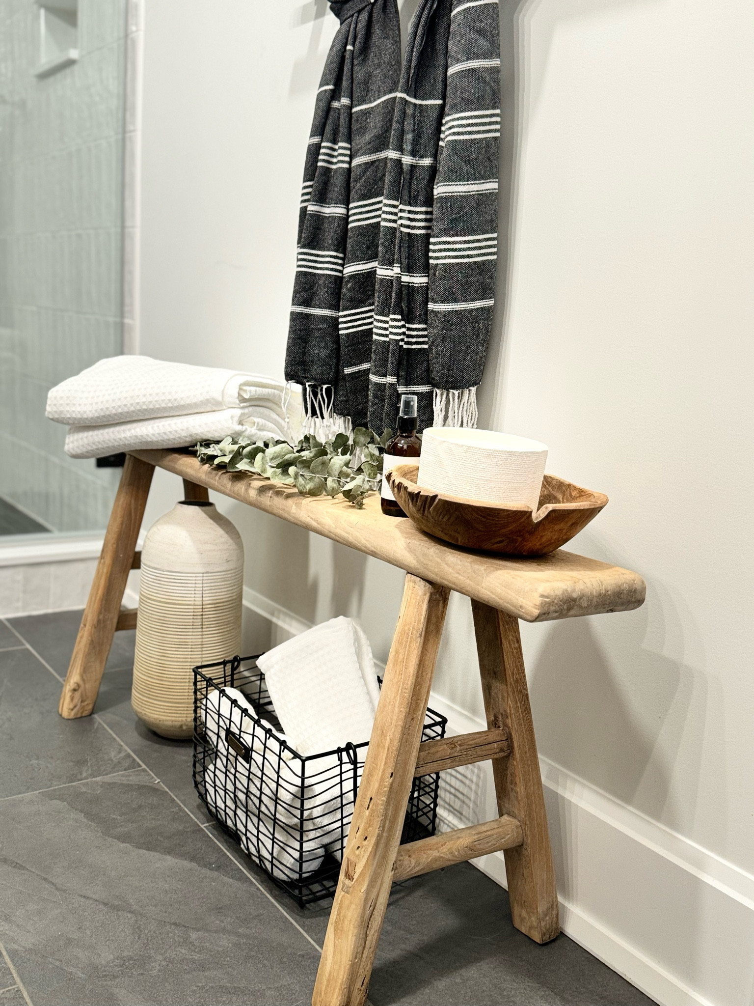 Viral Amazon bench styling - bathroom edition! 

This bench use to live in our guest room however I decided to bring it downstairs to our main bathroom so I could see it daily. I also was able to decorate it with decor I had laying around the house already. This is your sign that you don’t have to buy new decor all the time - repurpose and reuse in other parts of your home to freshen up a space🌿

Be sure to follow @farmhouseonahill for more affordable finds and home decor styling ✨

Amazon l designer look for less l affordable finds l home decor l interior style l organic decor l earthy decor

.
.
.
#affordablefinds #amazon #amazonfind #bench 


#LTKhome #LTKU #LTKfamily