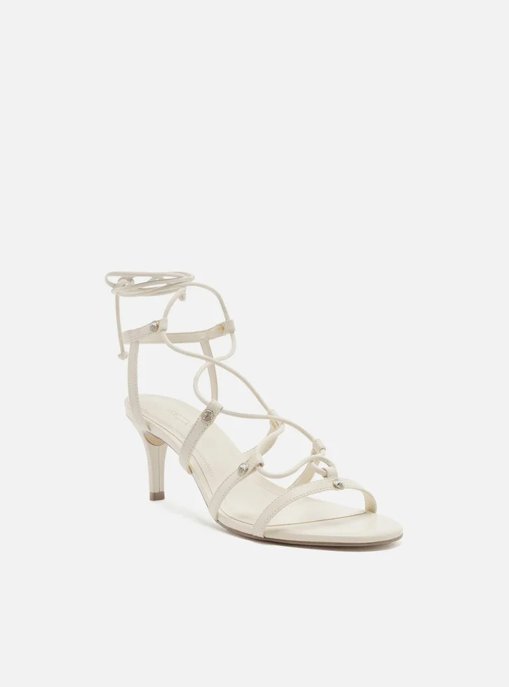 Sandália Branca Arezzo Salto Fino Amarração | ZZ Mall (BR)