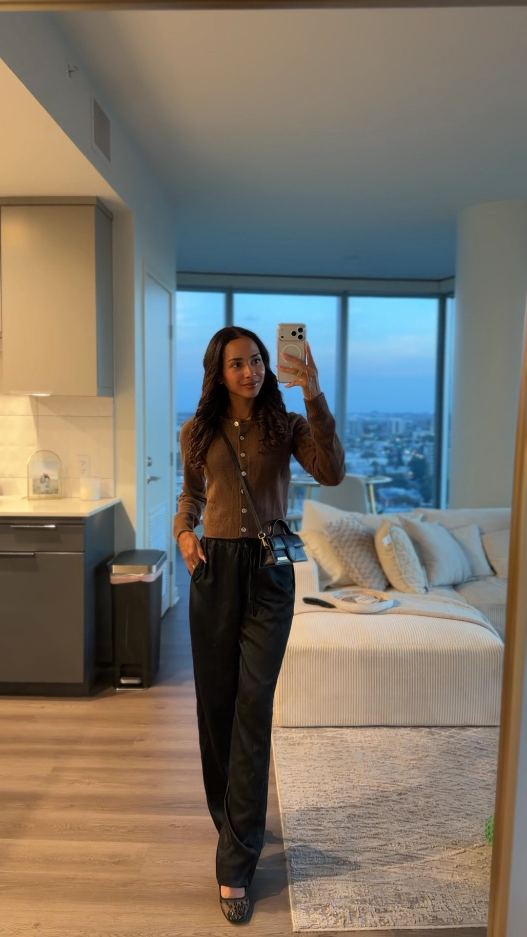 Casual date night outfit // after work outfit 🤎 featuring my favorite cardigan from @abercrombie ! It truly keeps me warm on those chilly night outs! 
Satin pull on pants also from Abercrombie & ballet flats with a kitten heel 🖤

Cardigan: XS
Bottoms: XXS Tall

#LTKWorkwear #LTKootd #LTKTall