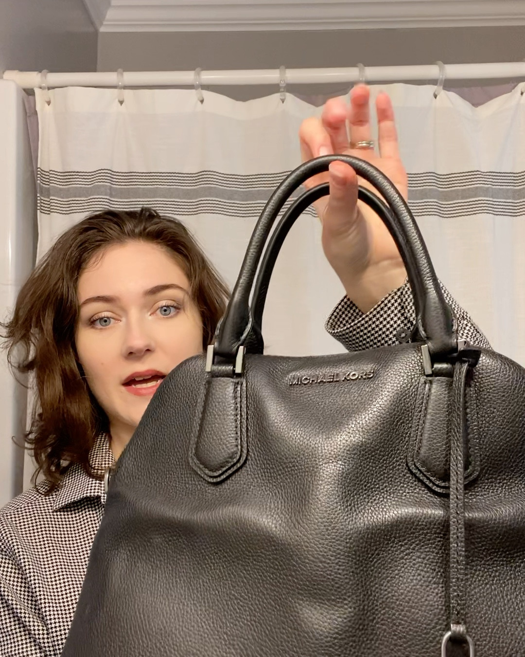 THE ONLY 3 BAGS I OWN AS A MINIMALIST!

I’ve had these for quite some time so I tried to find similar bags!

🖤Michael Kors Purse
🖤Patagonia Crossbody Bag
🖤Lacoste Backpack
🖤On the hunt for a small evening/event bag. 

Black Purses, Black aesthetic, minimalism, black backpack, edgy style, corporate goth, 

#LTKTravel #LTKWorkwear #LTKItBag