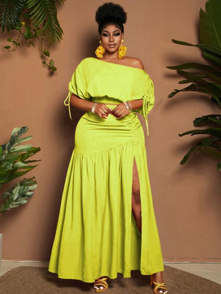 Maweii Plus Size Solid Color Asymmetric Collar Short Sleeve Top And High Slit Skirt 2 Pieces Set | SHEIN