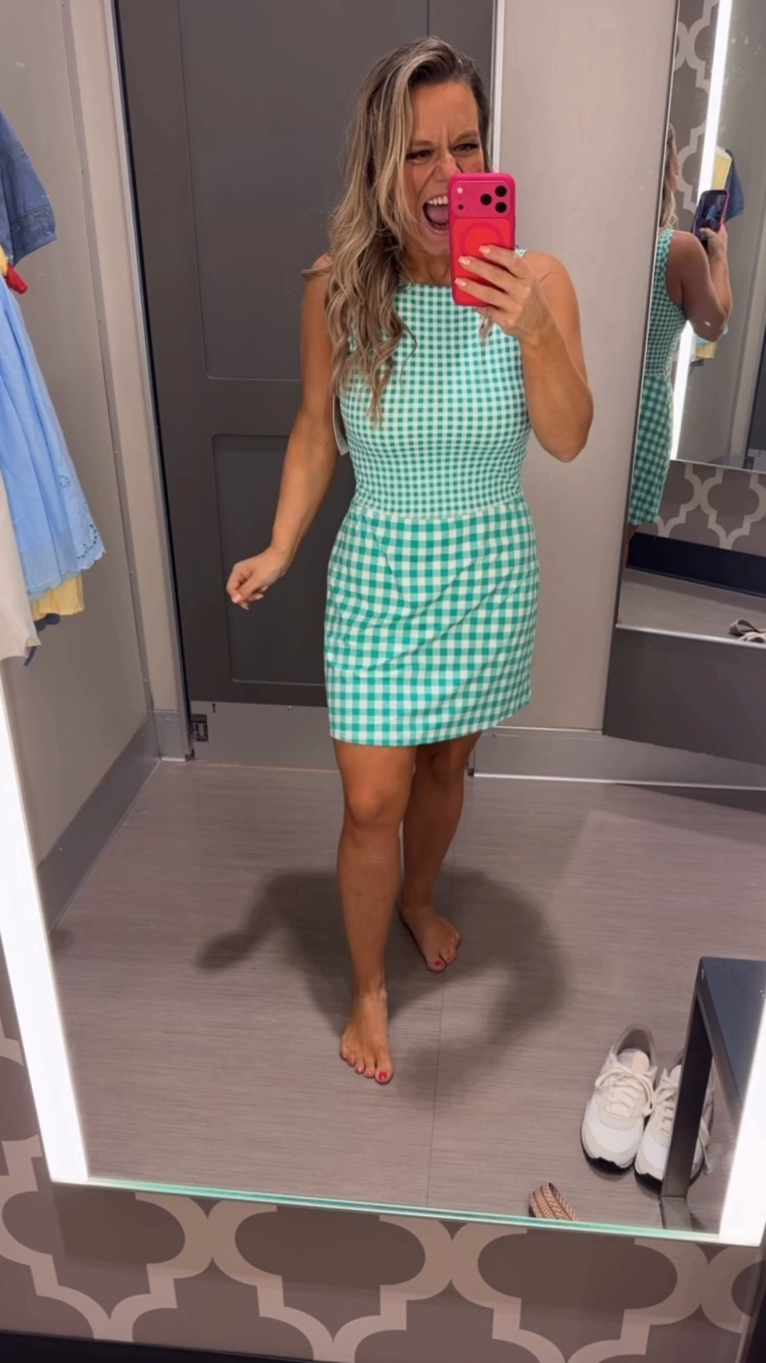 Get this dress just get it!!!


#LTKgrwm #LTKOver40 #LTKMidsize