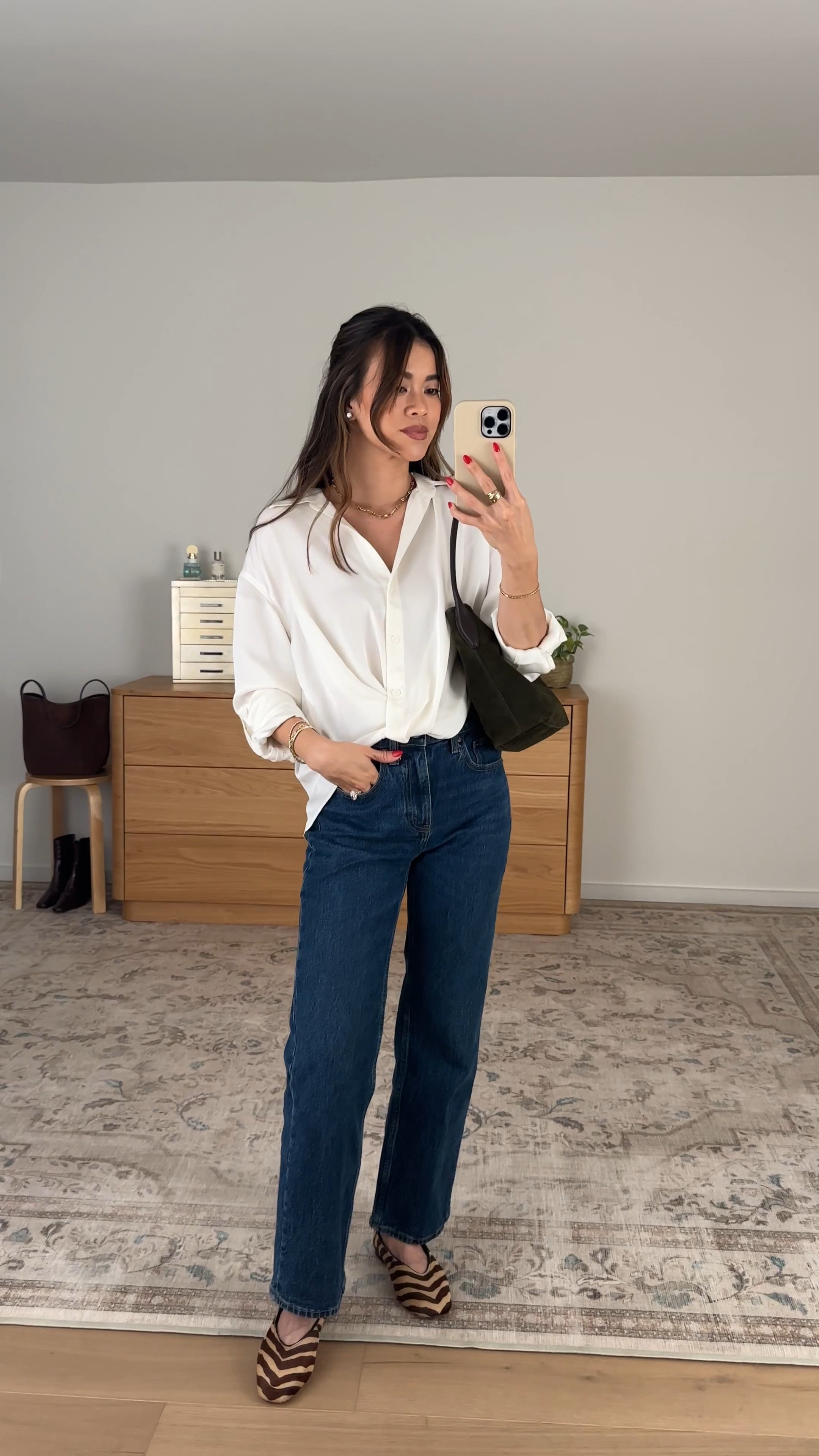 I love this button up from @Aritzia!

Sizing info:
-Abercrombie High Rise 90s Relaxed Jeans (Size 23 Extra short in Dark Wash)
-Aritzia Portofino Satin Shirt (Size XS in Light Birch) 

Aritzia Fall New Arrivals, Aritzia Sweaters, Aritzia best sellers, best pieces from Aritzia for petite, what pants from Aritzia will fit if youre petite, Petite style guide, how to dress if you’re petite, Petite style, petite fashion, mom outfit, mom style, petite pants, petite outfit ideas, petite outfits, best pants for petite, petite denim, Fall style, Fall outfits, vacation outfits, denim for petite, satin top,

#LTKootd #LTKSeasonal #LTKWorkwear