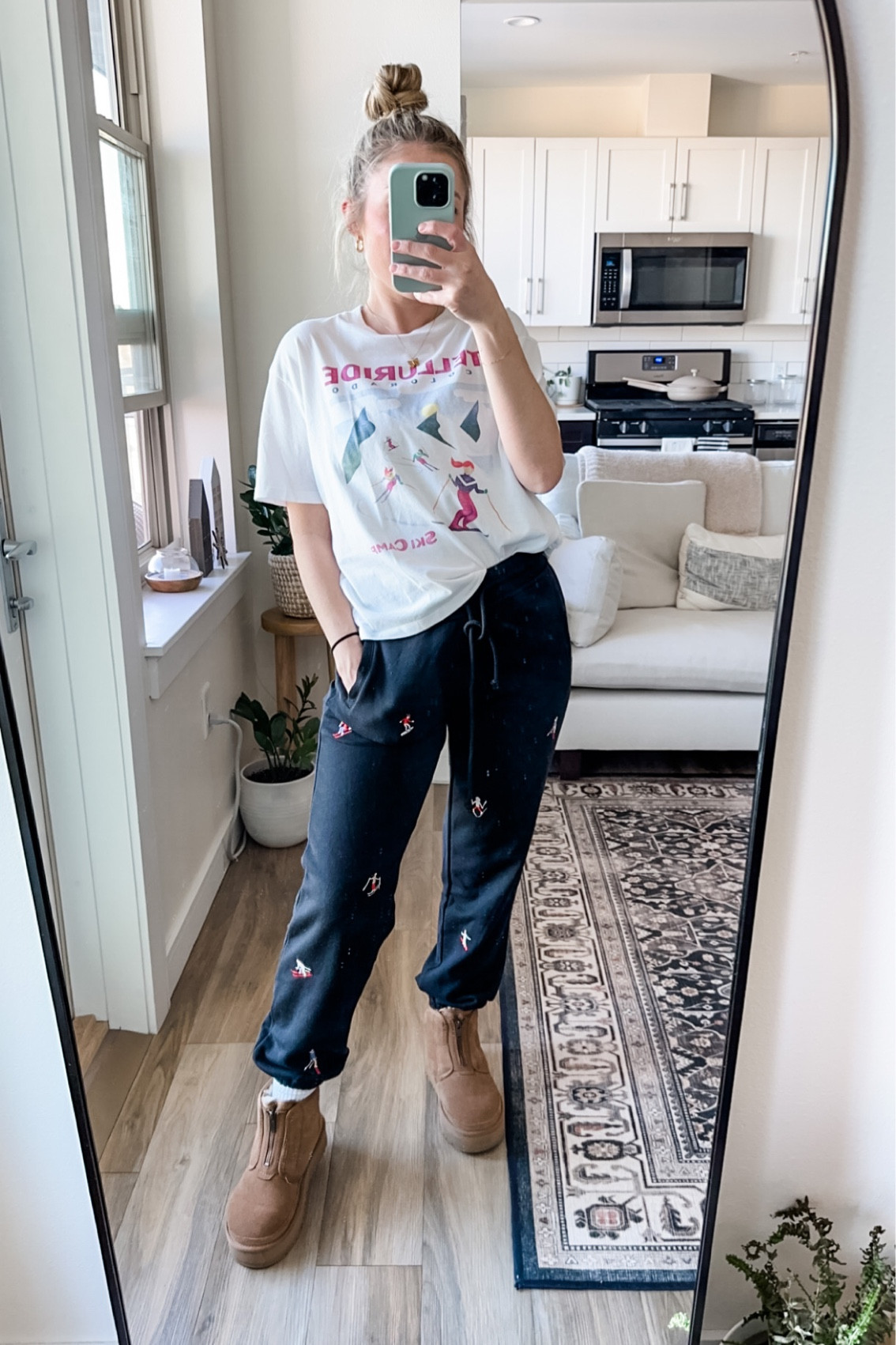 shoes on only to go downstairs and get packages. Loungey Sunday ⛷️ Wearing XS in both. 

#LTKshoecrush #LTKFind