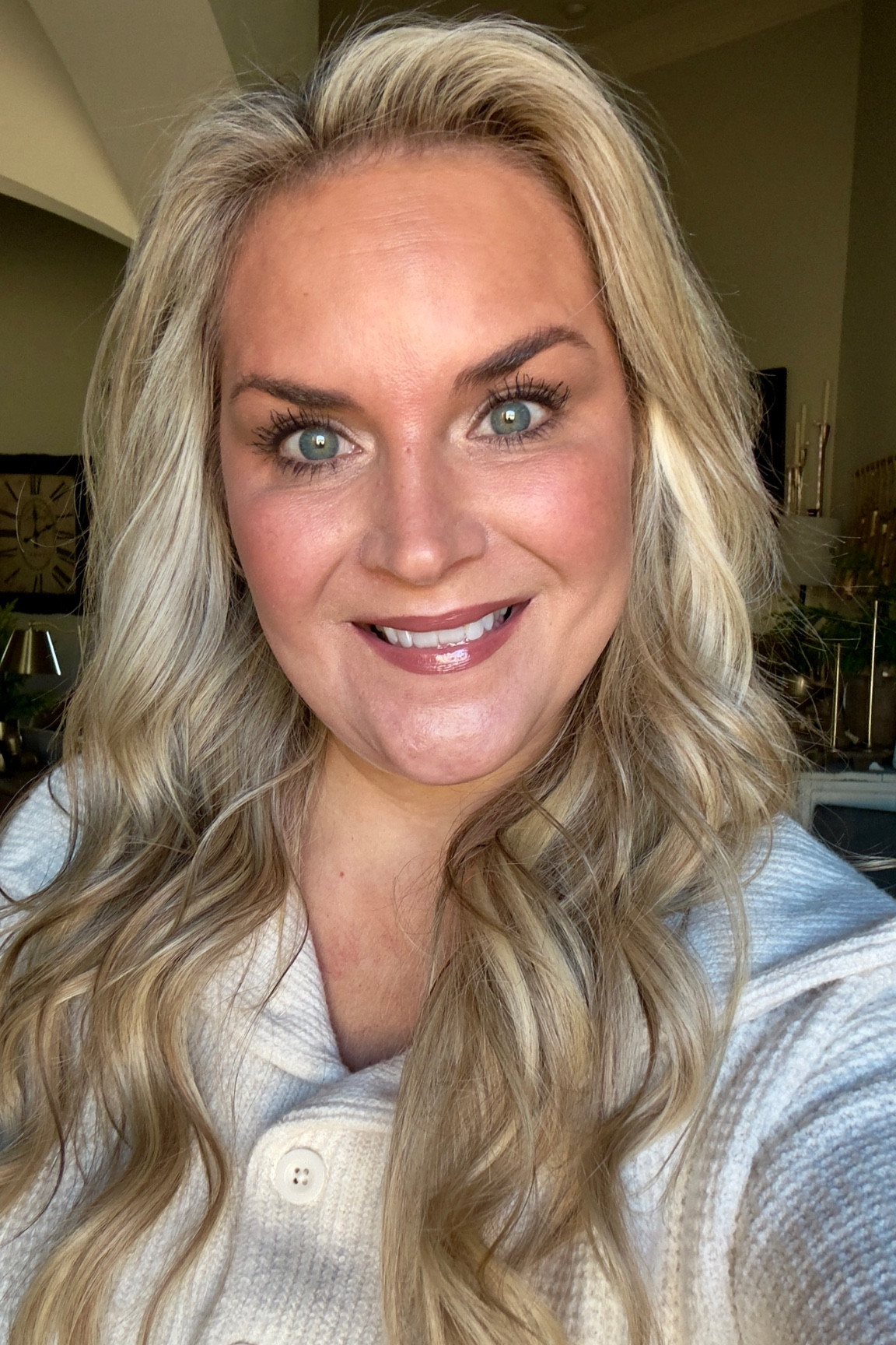 New to me makeup from Sephora. 

Hourglass primer is amazing! I have a new love for it! It smooths out so many tiny fine lines and feels like silk! 

The Hourglass skin tint gives a little coverage and helps create that no makeup look effortlessly. I’m wearing shade 8. 

I’m also loving the Mario Perfect Brown eyeliner!! The built in brush is perfection! 

And this perfect pout lip combo is amazing! Every single product included is awesome!! 

#LTKItBag #LTKBeauty #LTKOver40