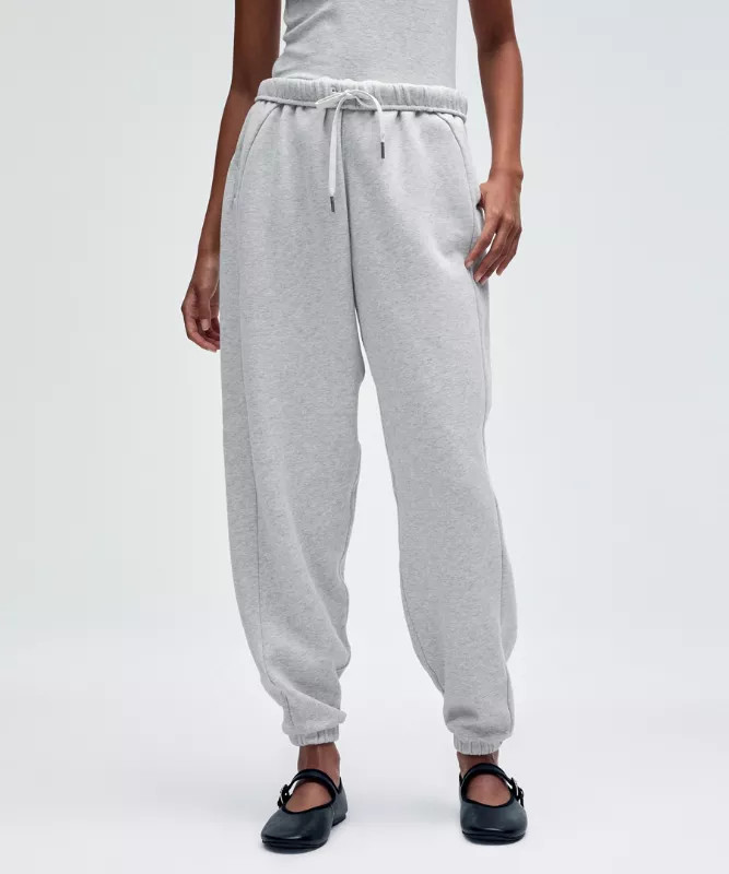 Scuba Mid-Rise Oversized Jogger   Short | lululemon UK