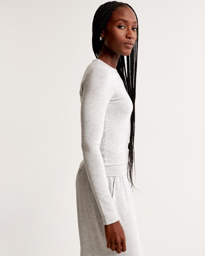 Long-Sleeve Cozy Cloud Knit Tuckable Crew Top | Abercrombie & Fitch (US)