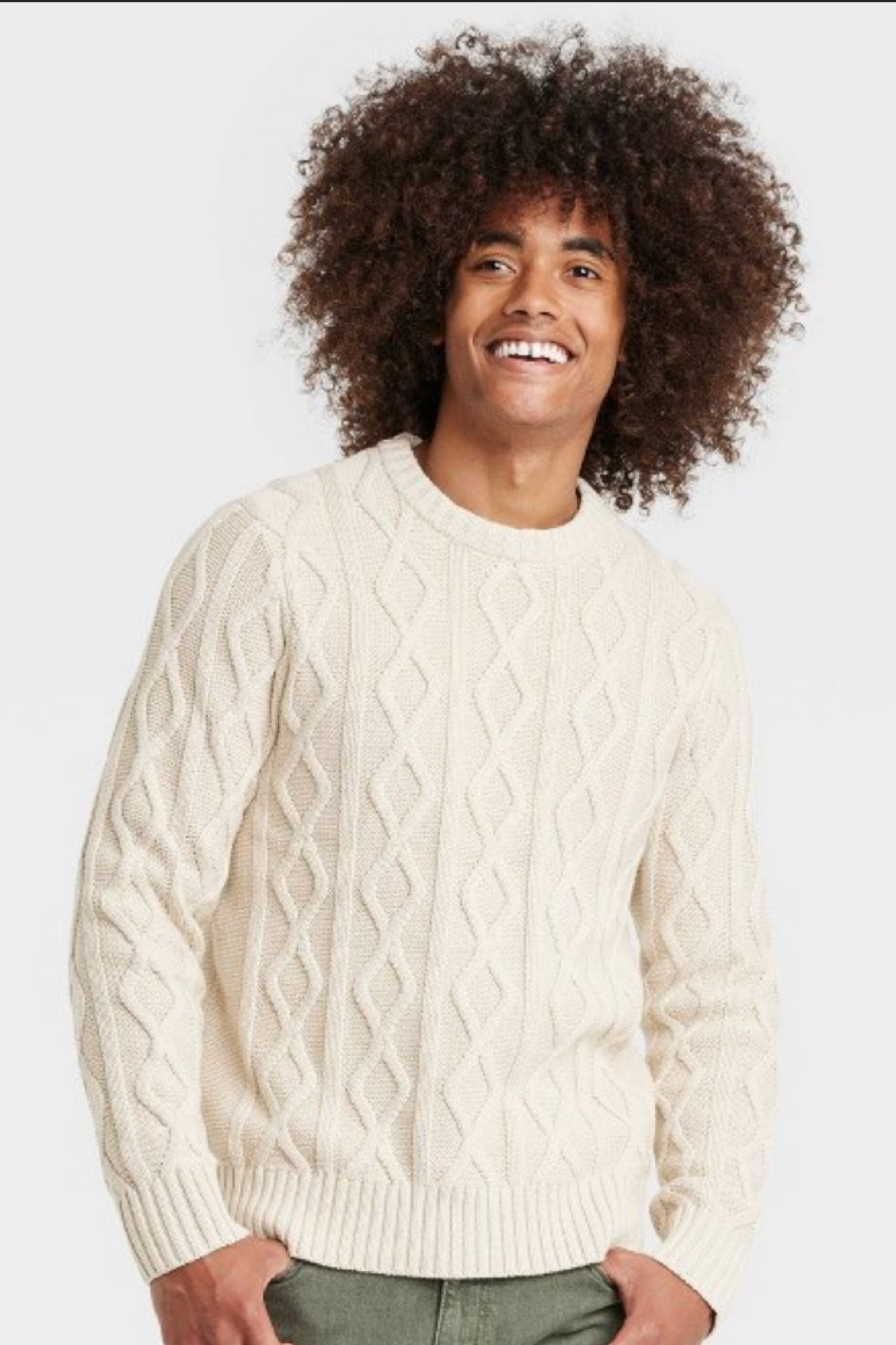 Men’s cableknit sweater 
