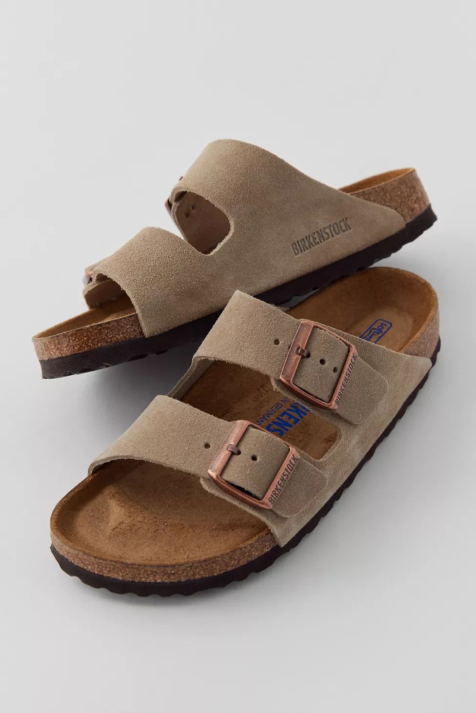 Birkenstock Arizona Soft Footbed Leather Sandal | Urban Outfitters (US and RoW)