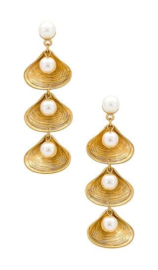 Sundray Venus Earrings in Gold | Revolve Clothing (Global)