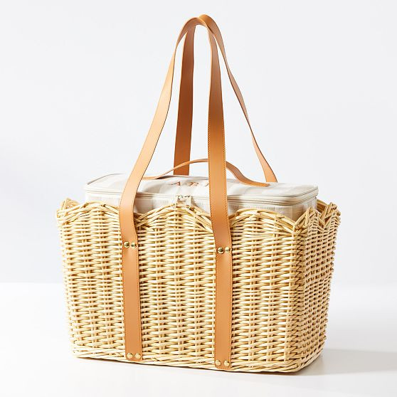 Scalloped Wicker Insulated Picnic Basket | Mark and Graham