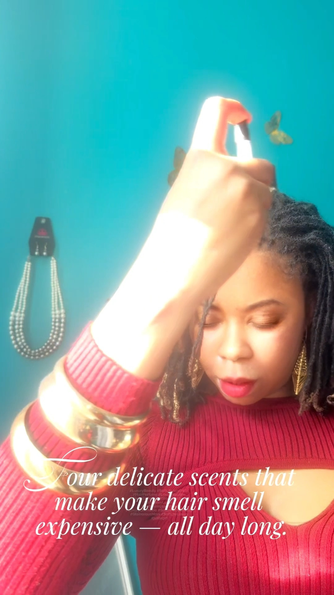 Luxury isn’t always about what you wear — it’s how you carry yourself.
And when your hair smells this good, it speaks before you do. ✨
The Kitsch Hair Perfume Discovery Set is light, feminine, and effortlessly elegant — a little luxury you can take anywhere. 💕
#GlamorousMoniApproved


#LTKGiftGuide #LTKFindsUnder50 #LTKBeauty