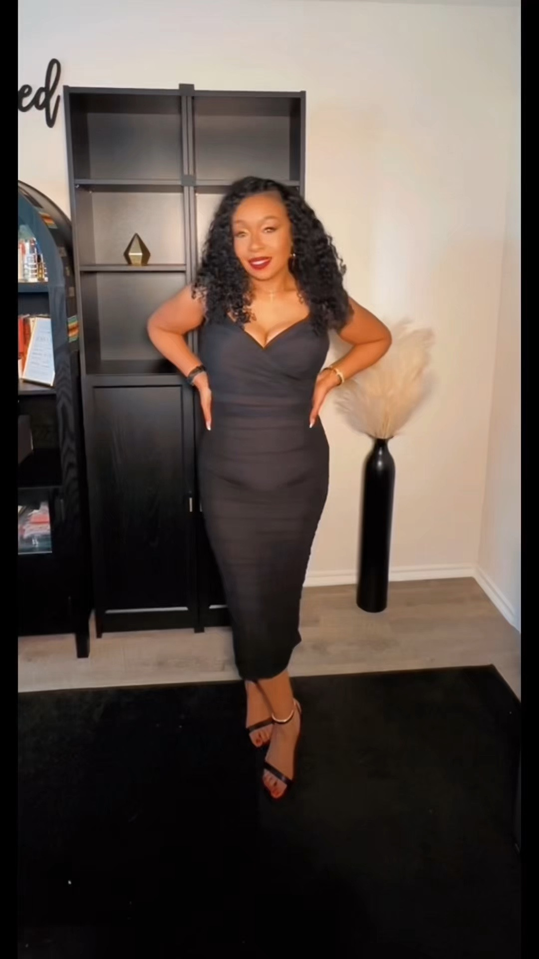Allow me to reintroduce myself… 🤍

Hi, I’m Kiba! Corporate by day, creator always. I share beauty, style, wellness, home inspiration, coffee, WFH life, and a little humor along the way.

If you’re all about looking good, feeling good, and enjoying the journey—welcome! I’m so happy you’re here. ✨

#ExclusivelyKiba #Over40Creator #BeautyOver40 #LifestyleCreator #WellnessJourney

#LTKdayinmylife #LTKstorytime