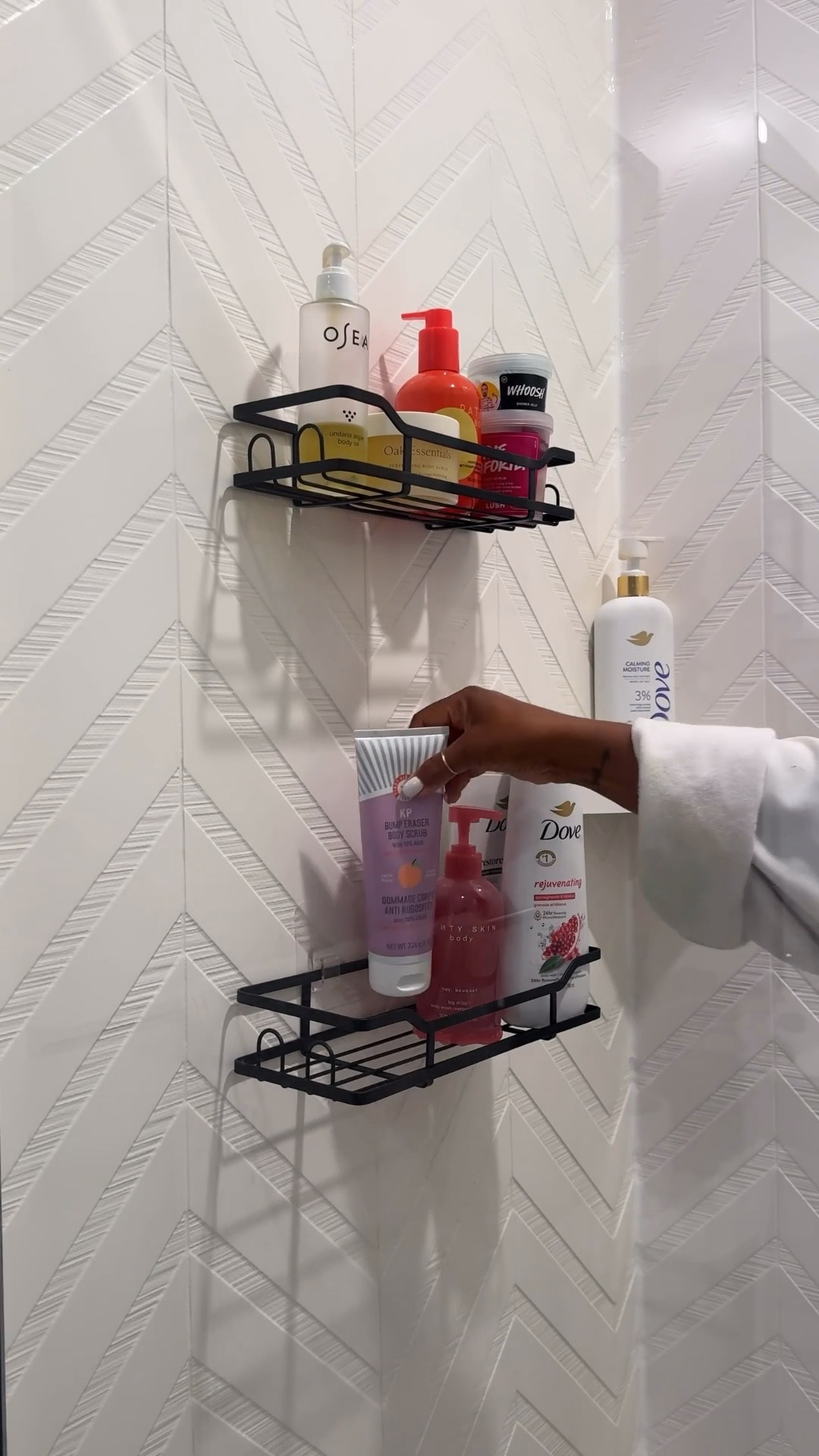 Full lineup of my shower essentials—from head to toe ✨

#DailyRituals #SelfCareEssentials #BodyCareRoutine #SkincareRoutine #xoJalonda

#LTKselfcare #LTKmorningroutine #LTKBeauty
