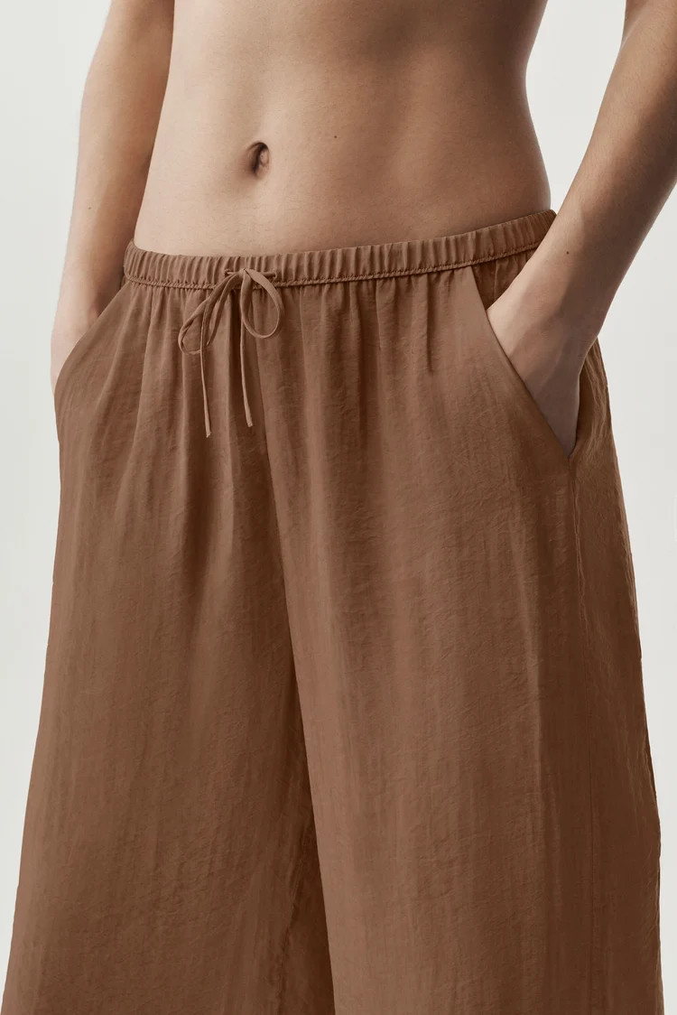 Semi-Sheer Golden Hour High-Waist Straight Leg Pant | Alo Yoga
