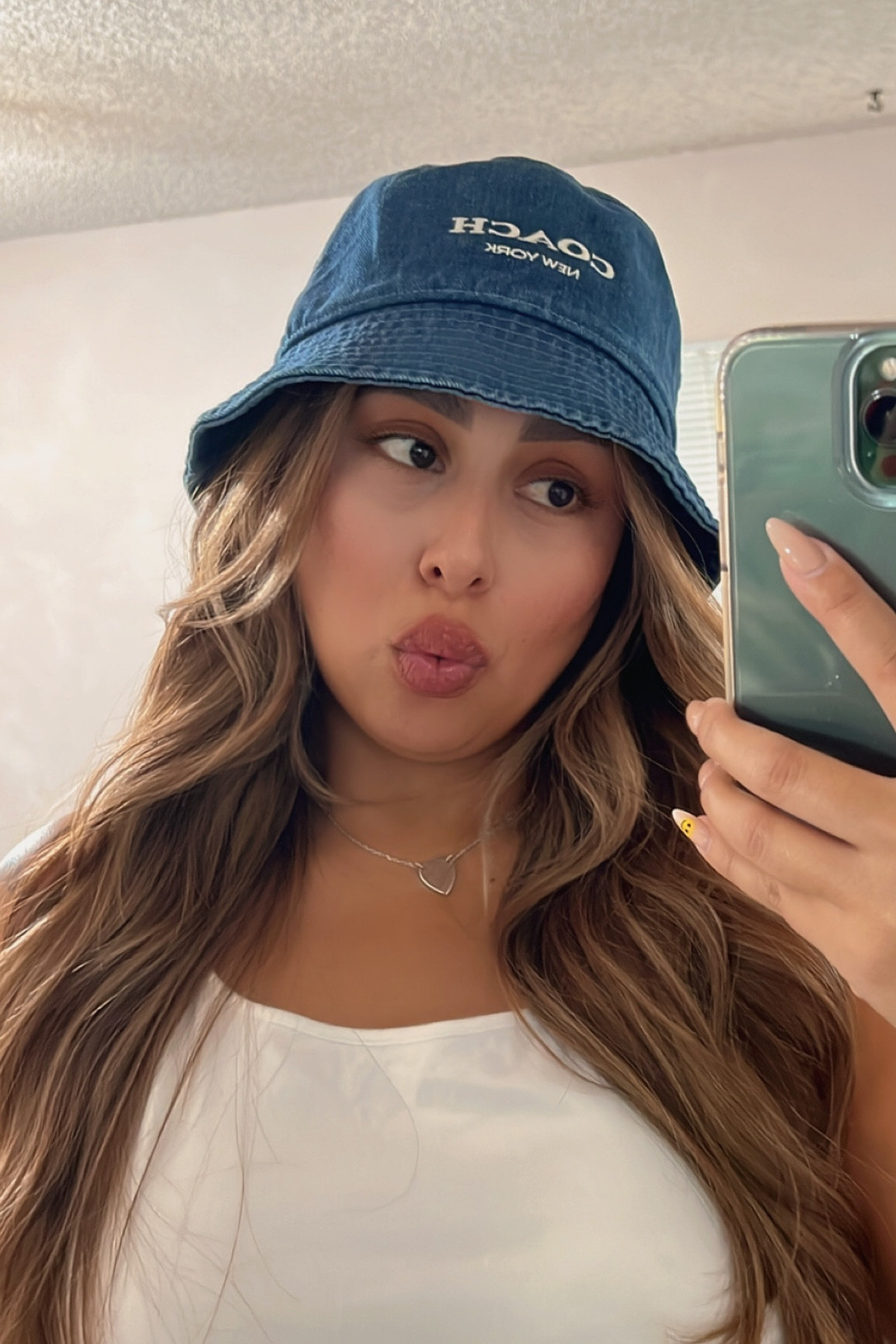 Denim bucket hat 

#LTKSeasonal #LTKmens #LTKstyletip