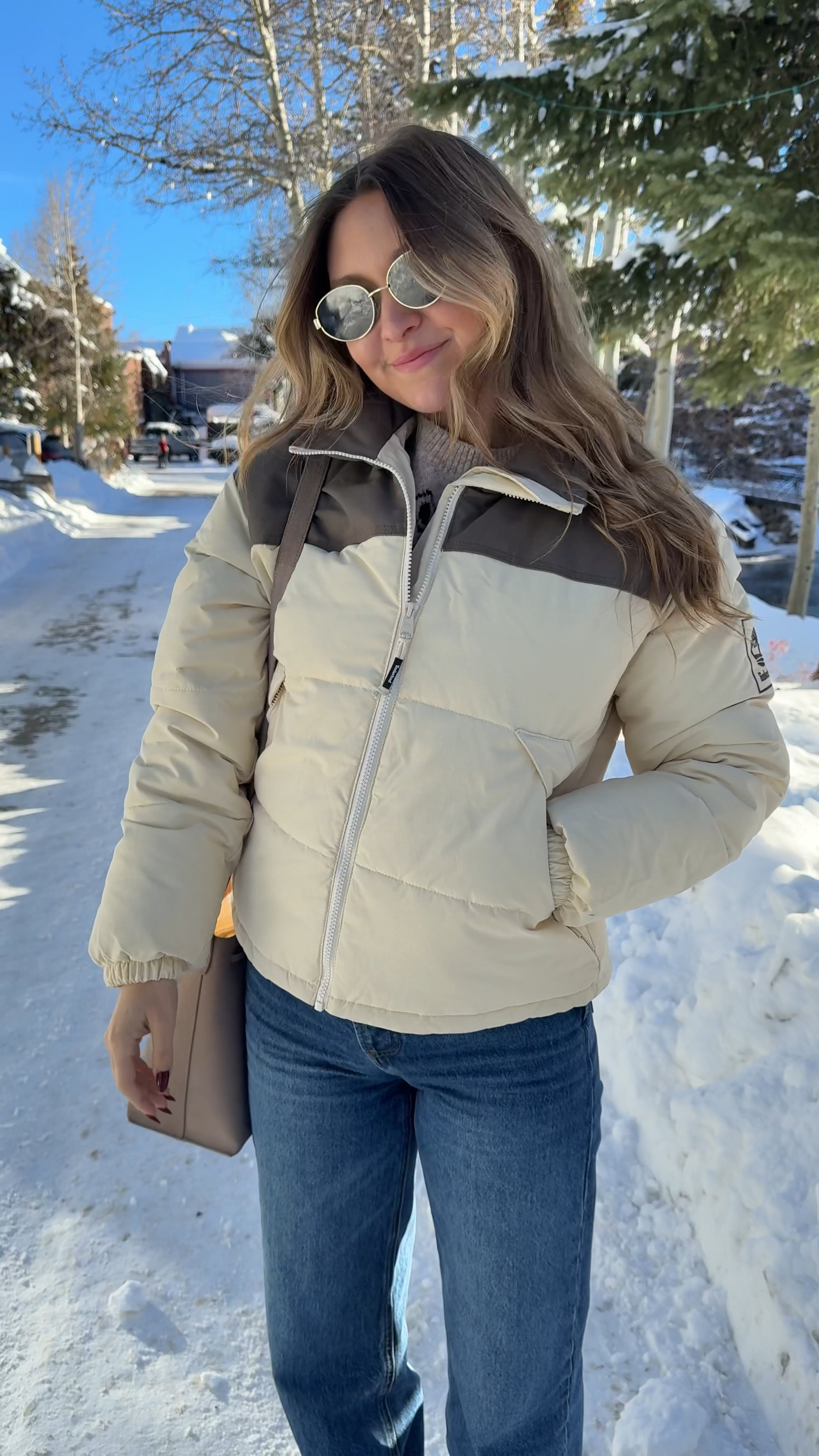 Winter essentials from @timberland
#Ad #Timberland #WinterStyle
#TimberlandBoots #HolidayGifts
#OutdoorStyle @shop.lk
#liketkit #LTKSeasonal #LTKActive
#LTKTravel