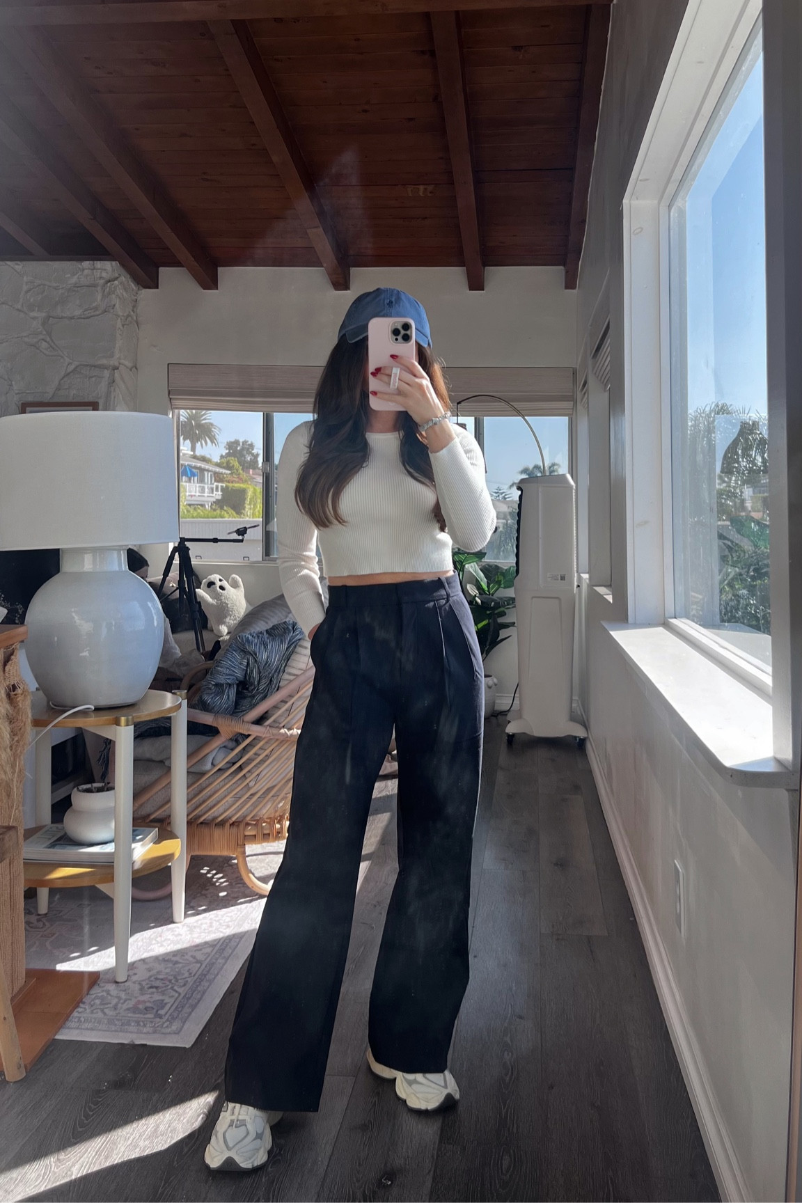 Casual fall outfit - Abercrombie trousers ( 24 short), polo baseball hat, new balance sneakers, white cropped long sleeve top 


Fall fashion, fall trends, fall style, fall outfits, fall pants, fall sneakers 

#LTKfindsunder100 #LTKfindsunder50 #LTKSeasonal