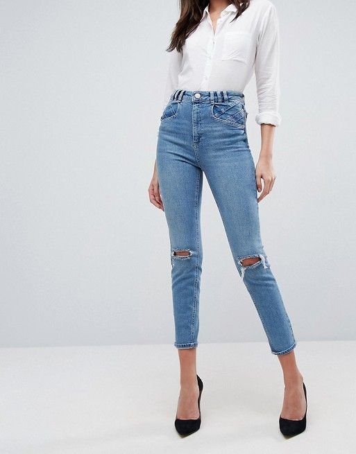 ASOS FARLEIGH – Figurbetonte Mom-Jeans mit hoher Taille, Bahnendesign mit Konturnähten und zerschlis | Asos DE