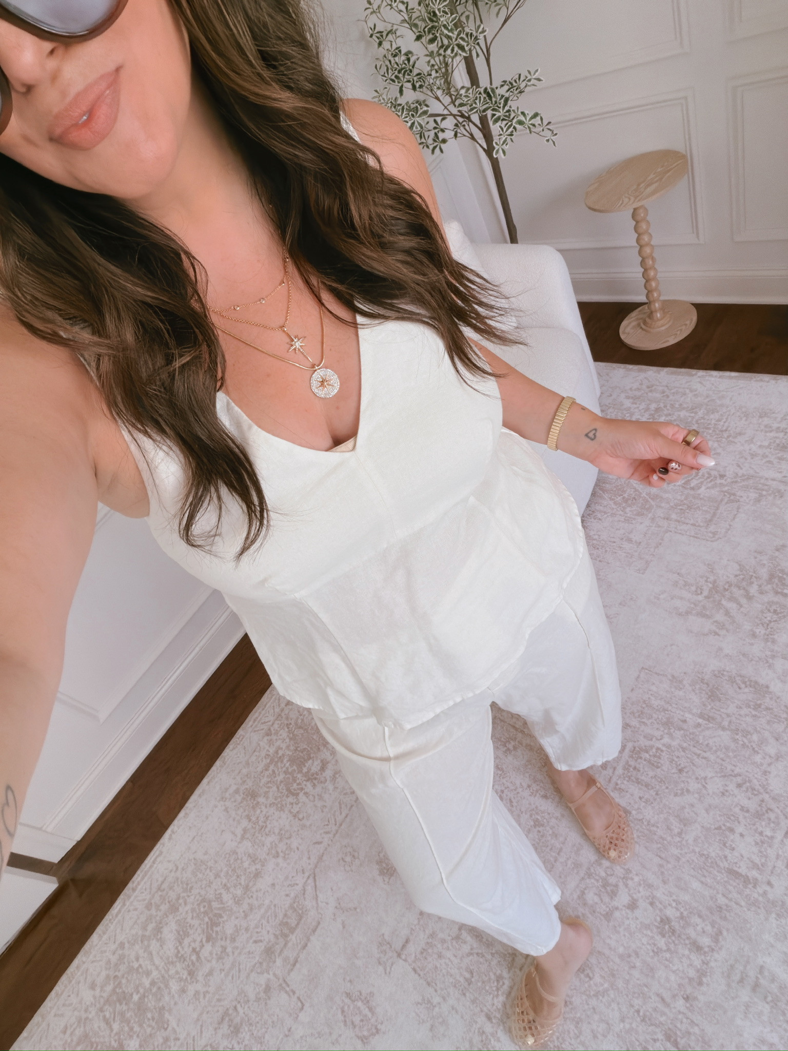 wearing a L in this set 

 #LTKSeasonal #LTKMidsize