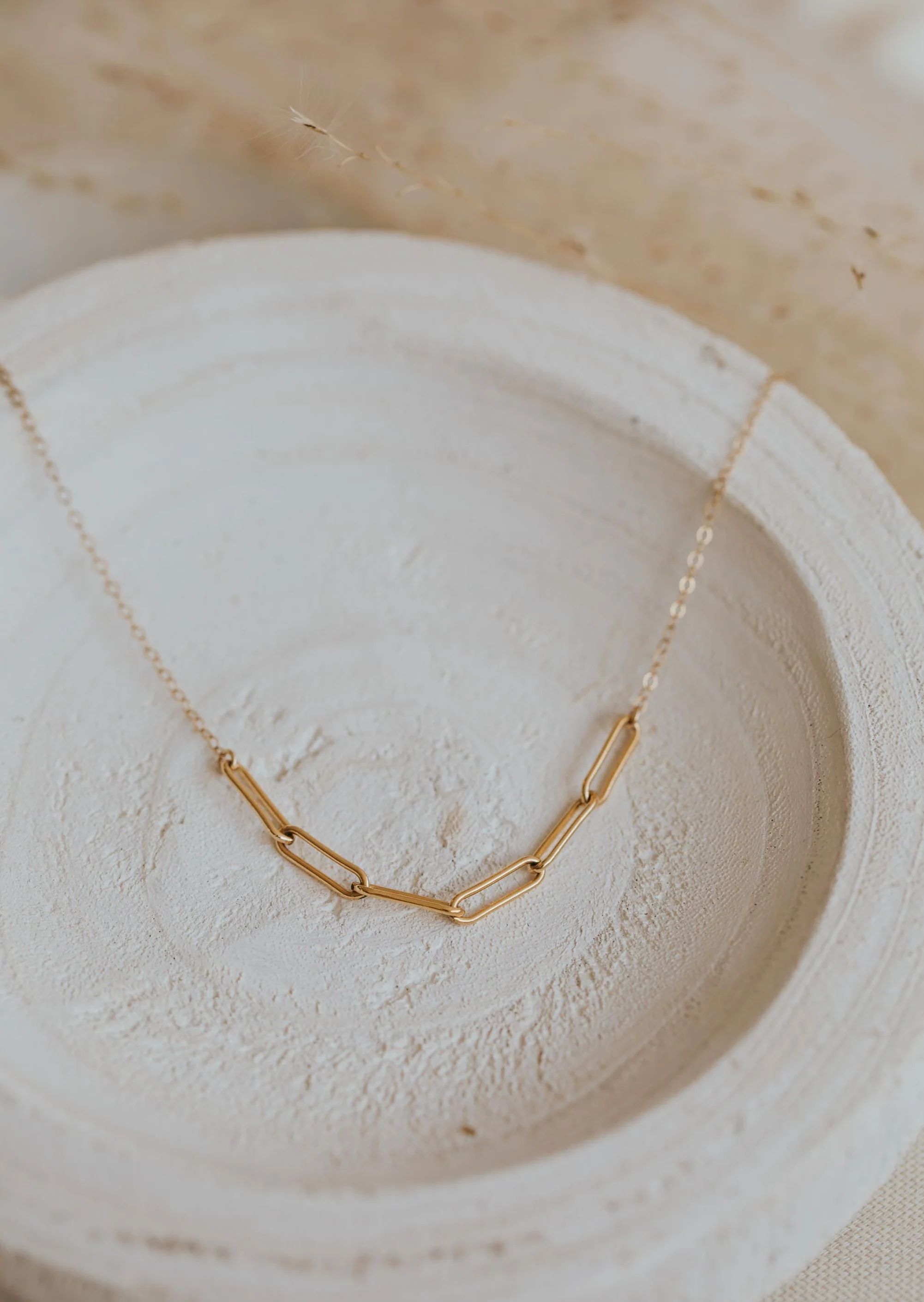 Linked Necklace | Hello Adorn