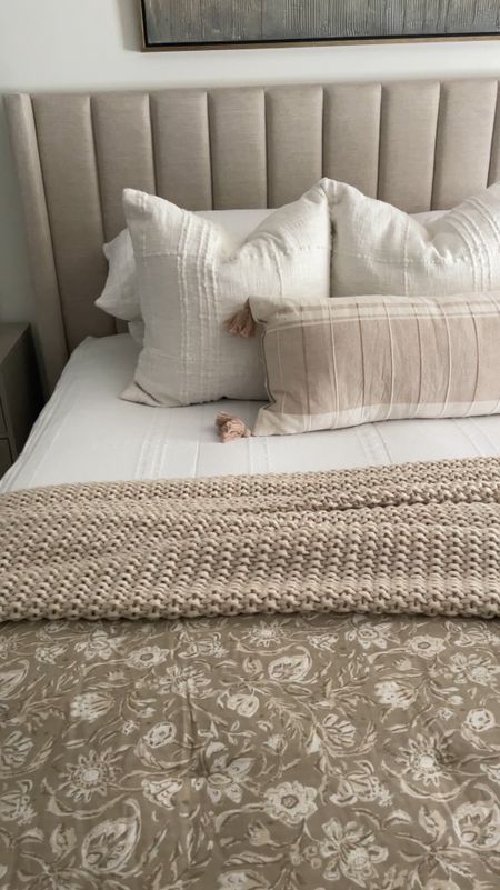 Last day to save 30% off with target circle on my chunky knit throw 

#LTKhome #LTKsalealert #LTKstyletip