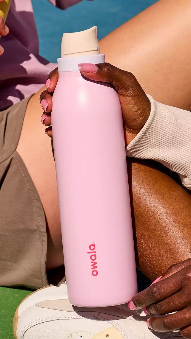 Owala 24 oz. FreeSip Stainless Steel Bottle with Twist Lid | Dick's Sporting Goods