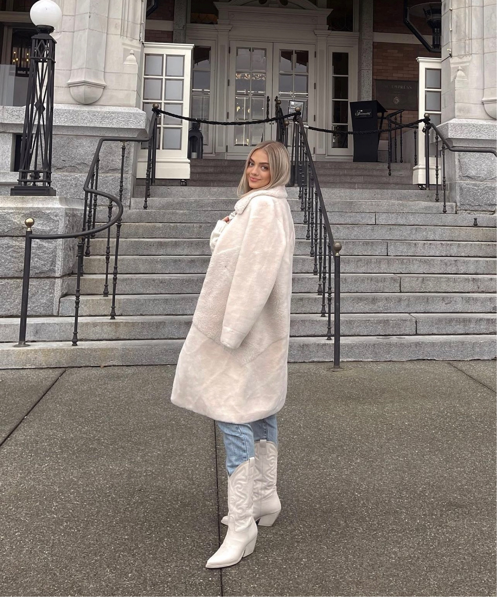 Winter get up ❄️✨

#LTKstyletip #LTKshoecrush