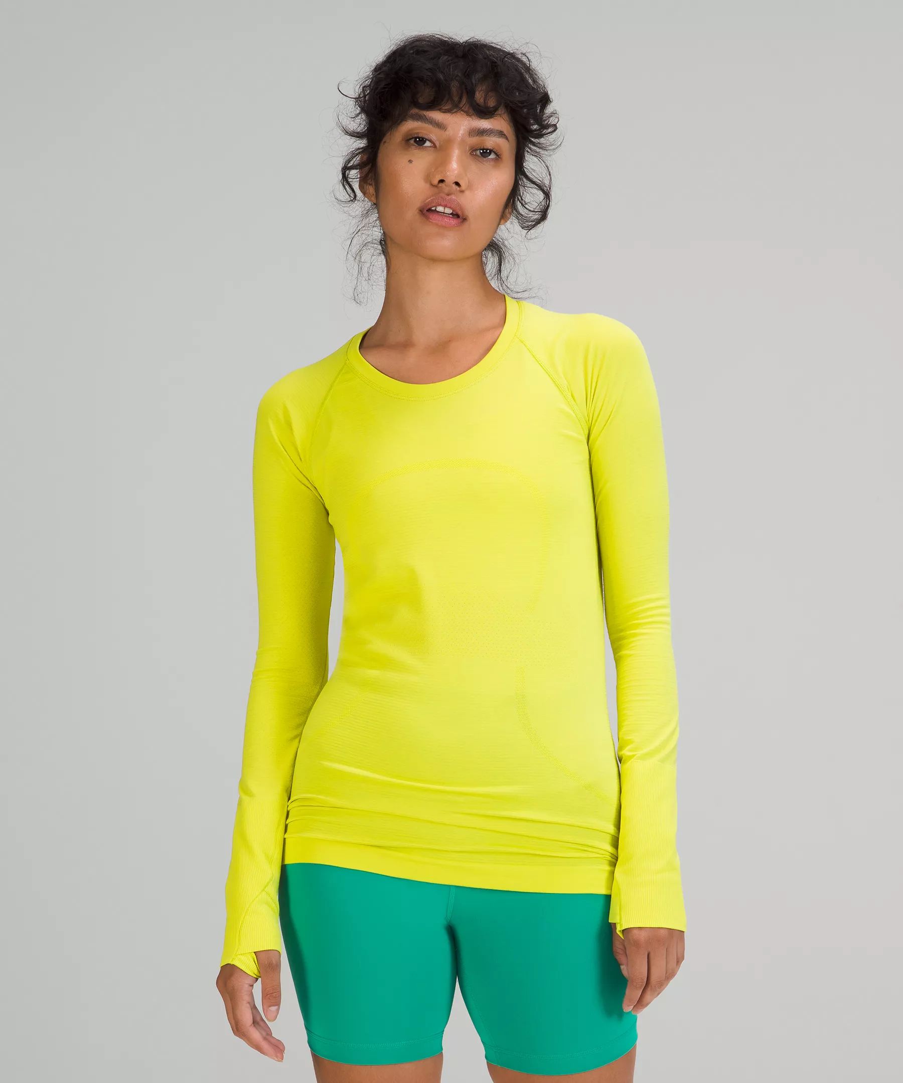 Swiftly Tech Long Sleeve Shirt 2.0Final SaleSilverescent Seamless | Lululemon (US)