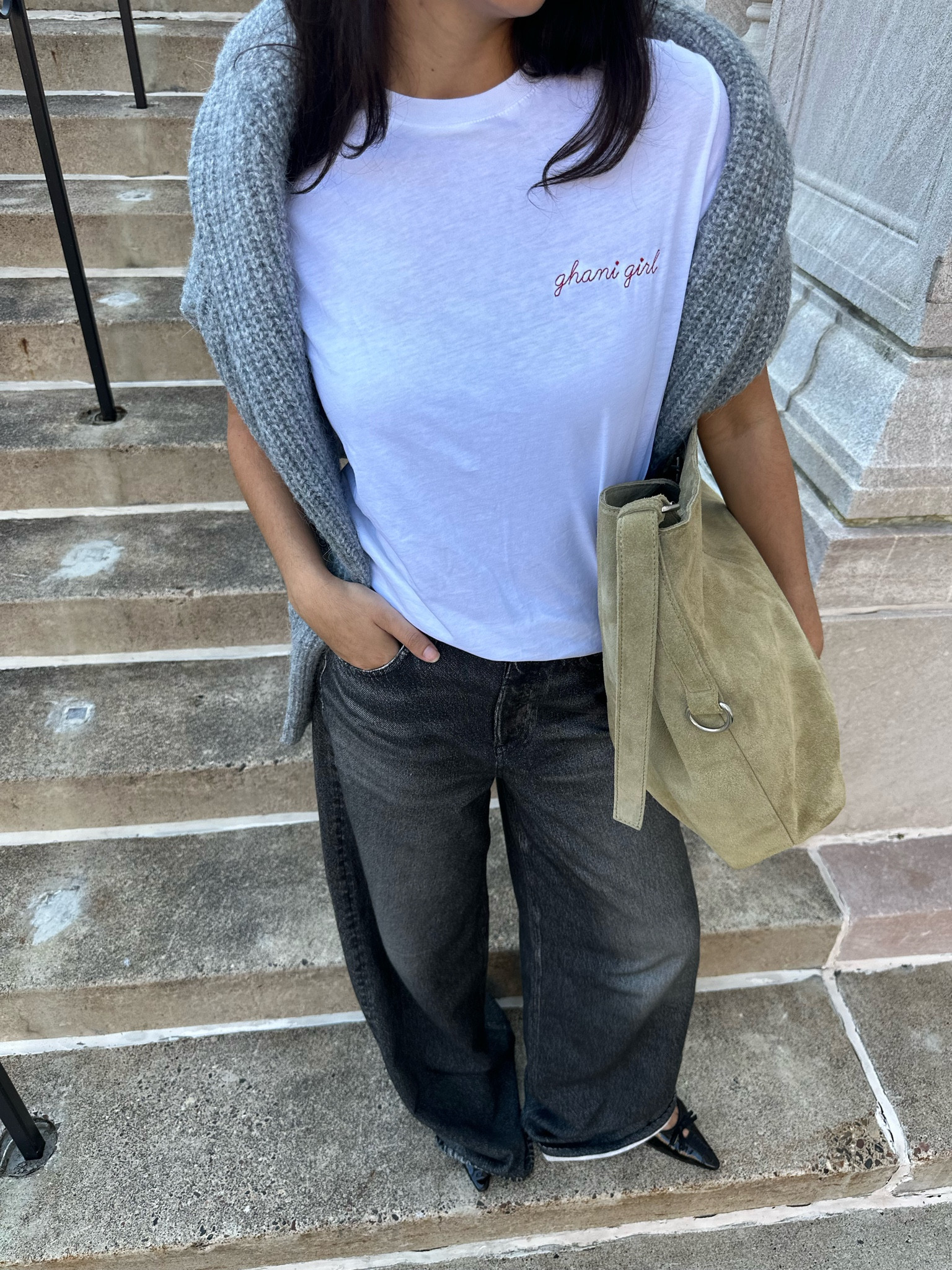 Viral Sweatpants jeans - sooo comfy #falltrends #fallstyle

#LTKFallSale #LTKTravel #LTKSeasonal
