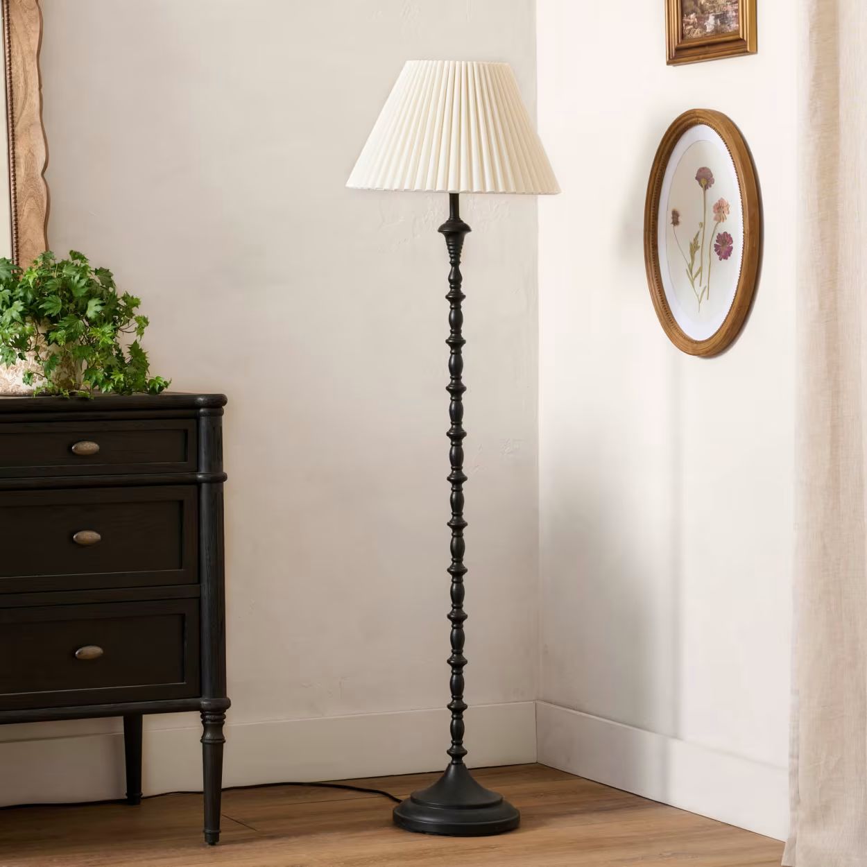 Abra Floor Lamp | Magnolia