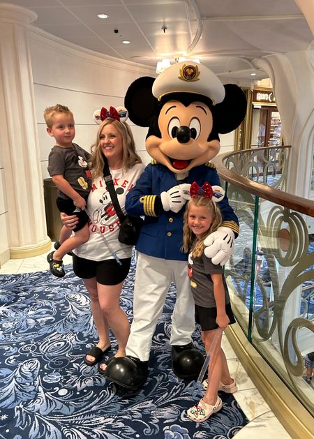Day 1 Outfits
We just went on a Disney Cruise to the Bahamas and these were our outfits for the first day when we met Mickey! Nearly everything is from Target and Amazon! 

OOTD
GRWM
Midsize mom
Toddler
Disneyland
Disney World
Kids style
Mom Fashion
Disney vacation

#LTKShoeCrush #LTKKids #LTKFamily