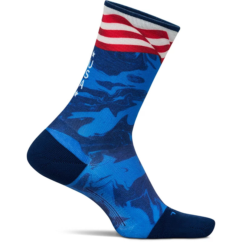 Feetures Elite Adultsâ Light Cushion Mini Crew Socks | Academy Sports + Outdoors