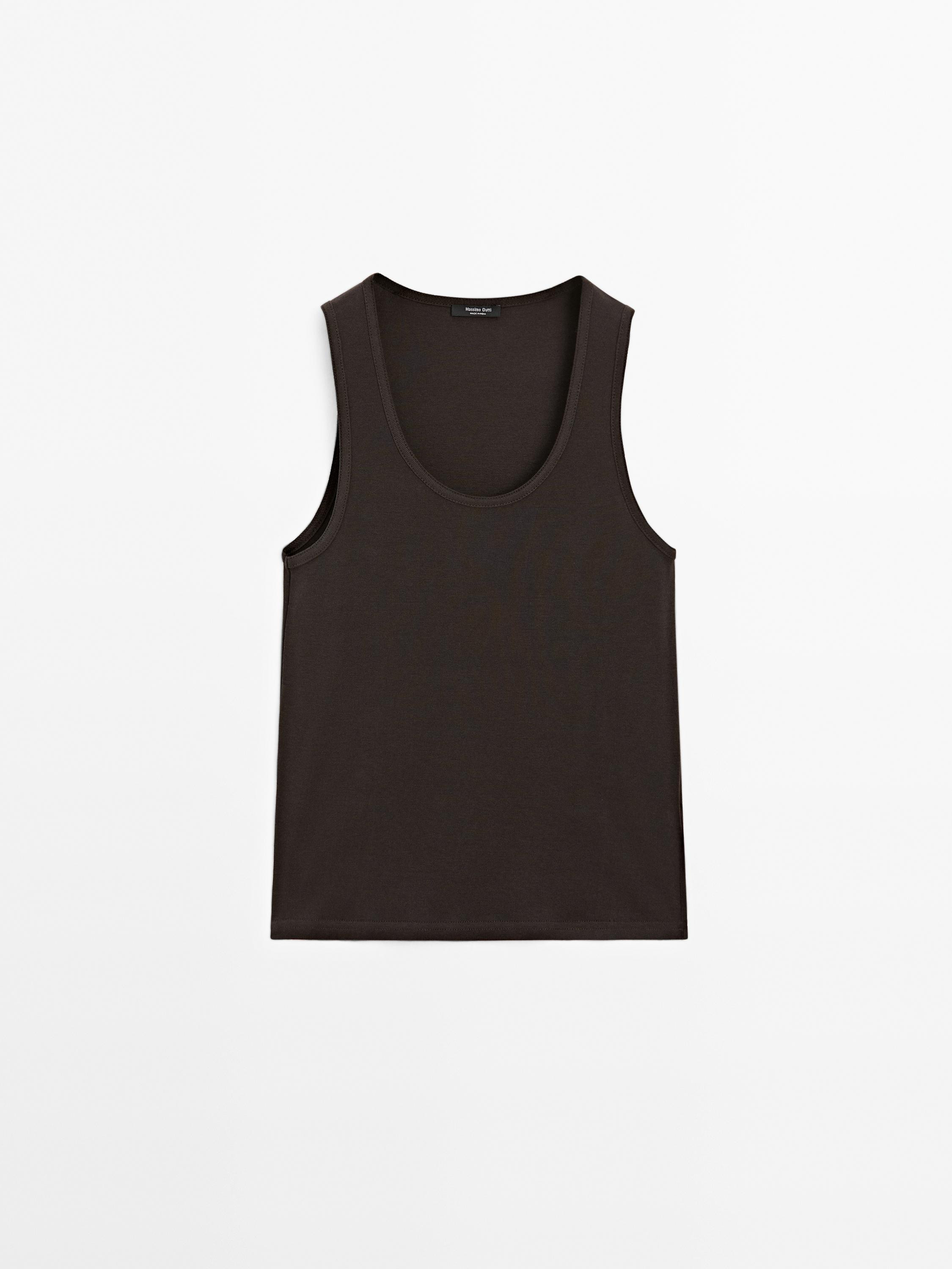 T-shirt made of 100% cotton. Crew neck. Thick straps. | Massimo Dutti UK