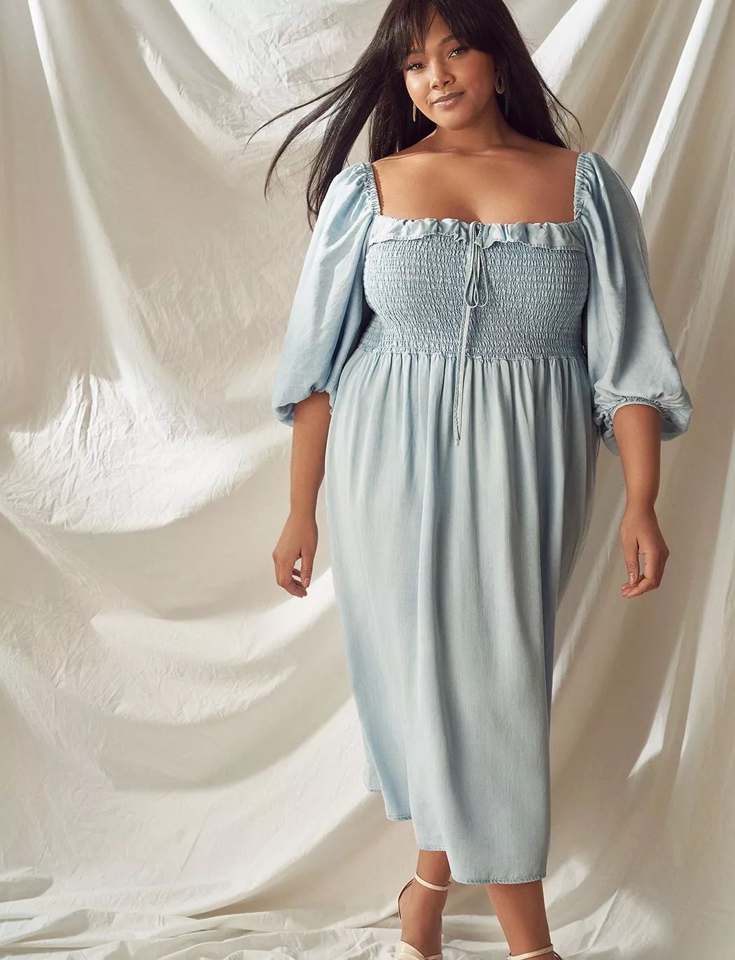 Smocked Bodice Chambray Dress | Women's Plus Size Dresses | ELOQUII | Eloquii
