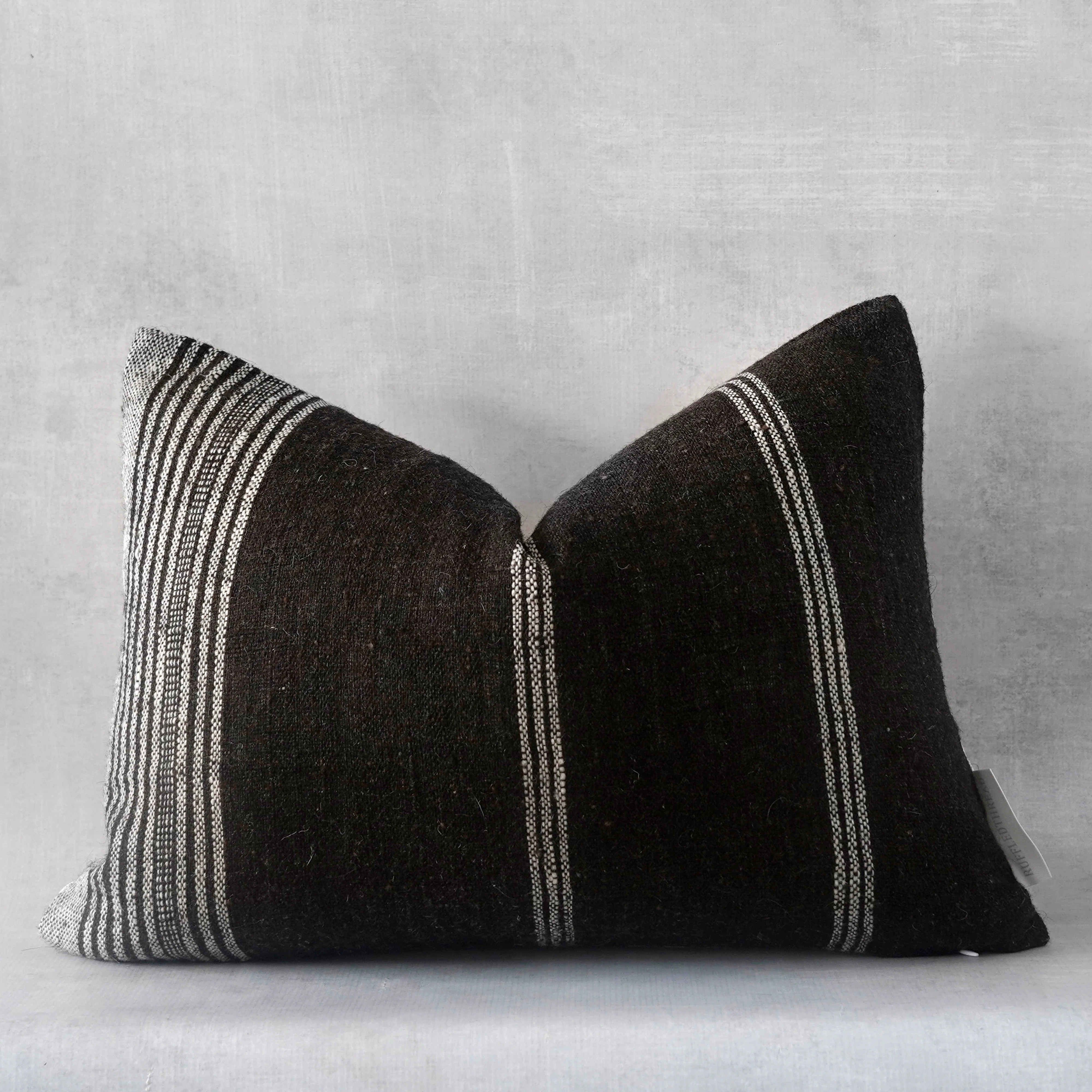ALUNA - Lumbar Indian Wool Pillow Cover | Ruffled Thread