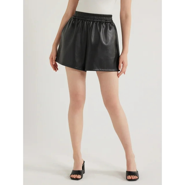 Scoop Women's Faux Leather Pull On Shorts, 5" Inseam, Sizes, XS-XXL | Walmart (US)