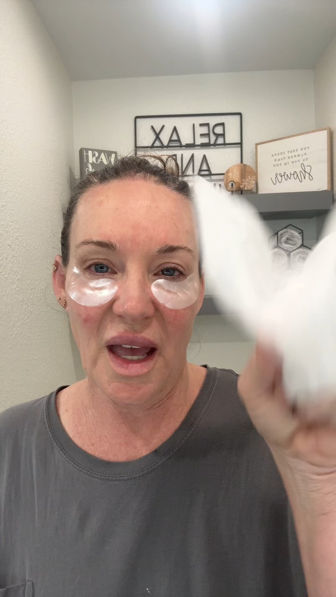 Love a transition 

#LTKmorningroutine #LTKgrwm #LTKselfcare