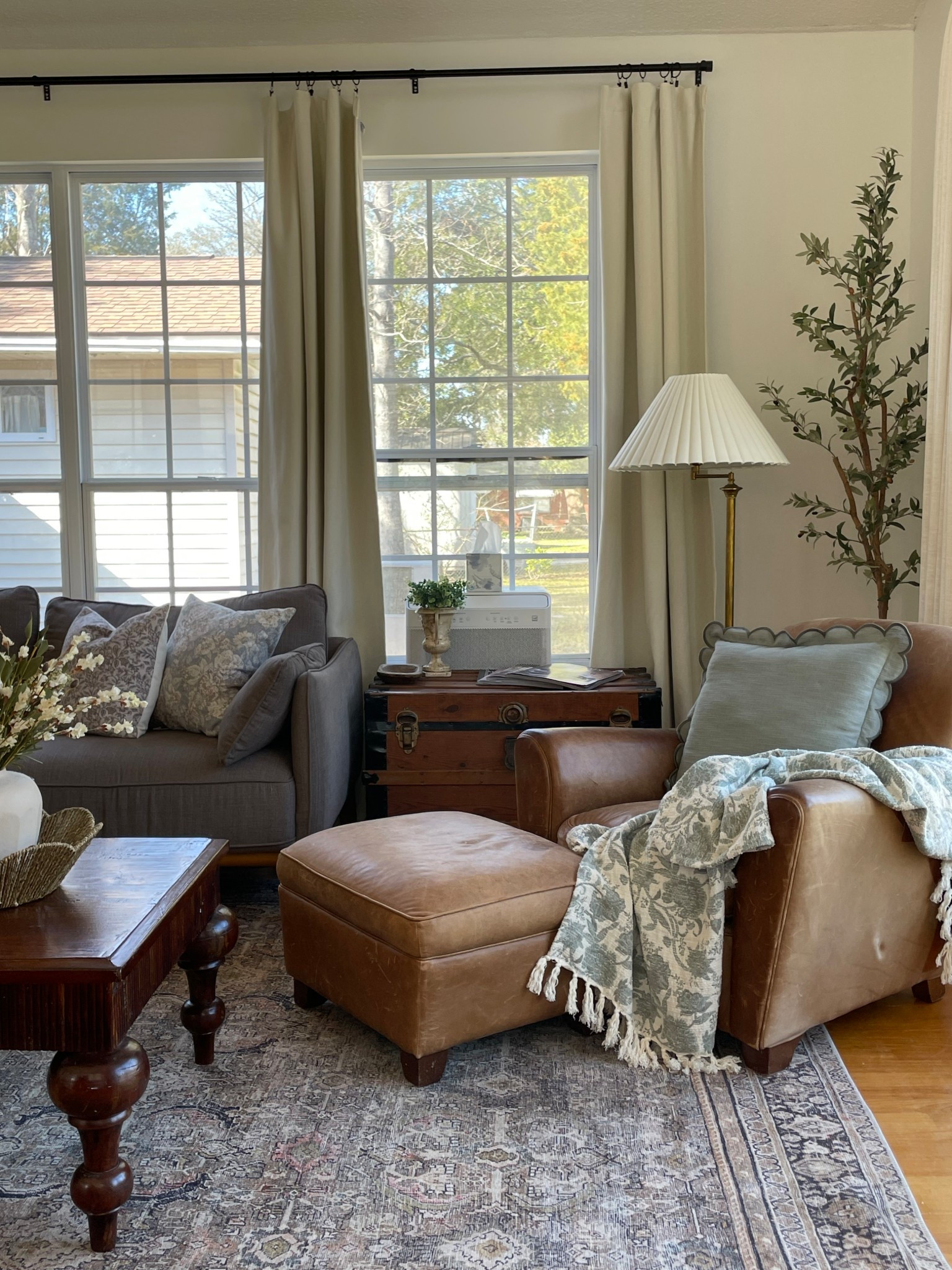 Living Room, cozy home, interior styling, neutral home, spring